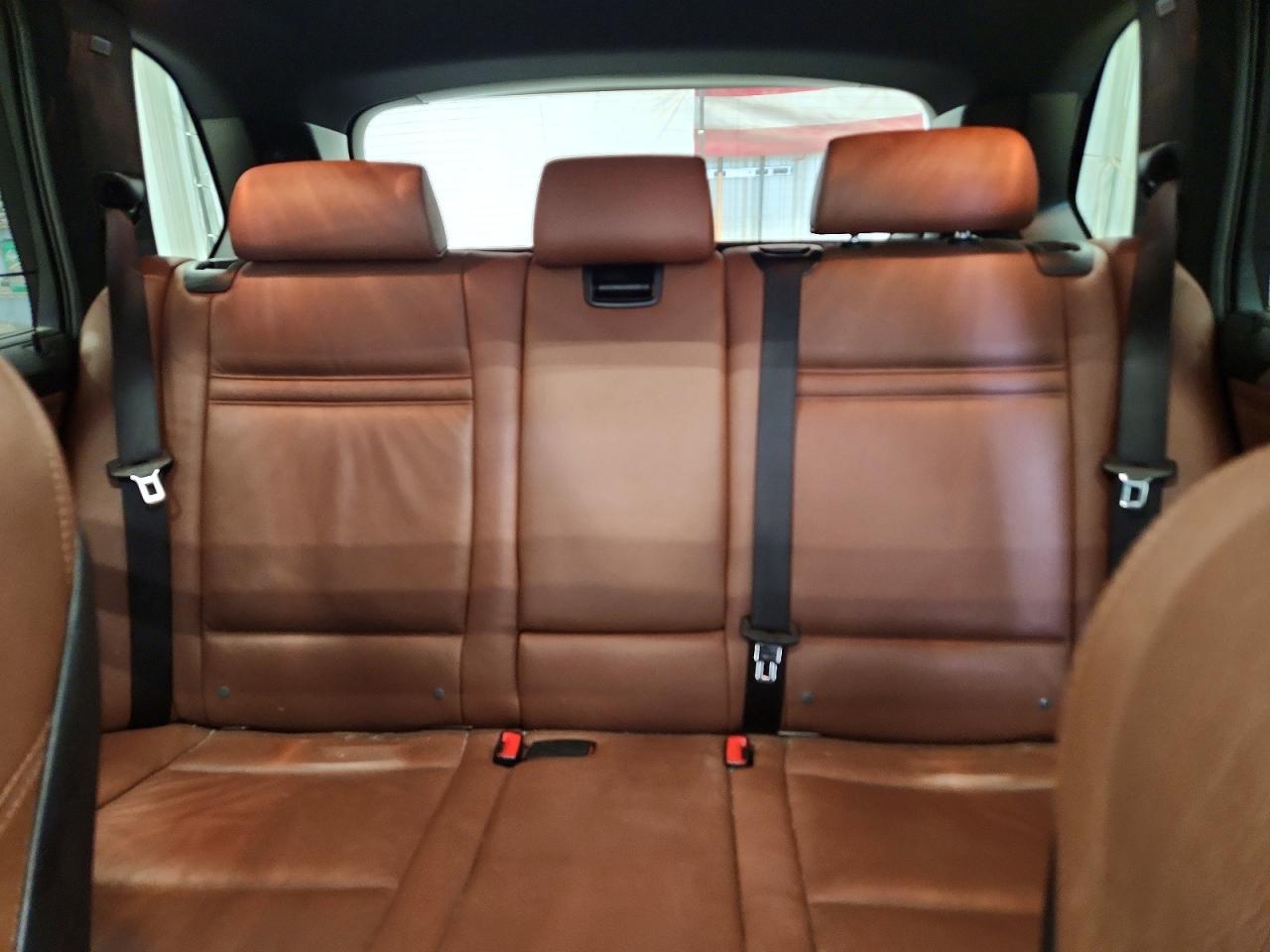 2012 Bmw X5 Xdrive50i White vin: 5UXZV8C55CL425729