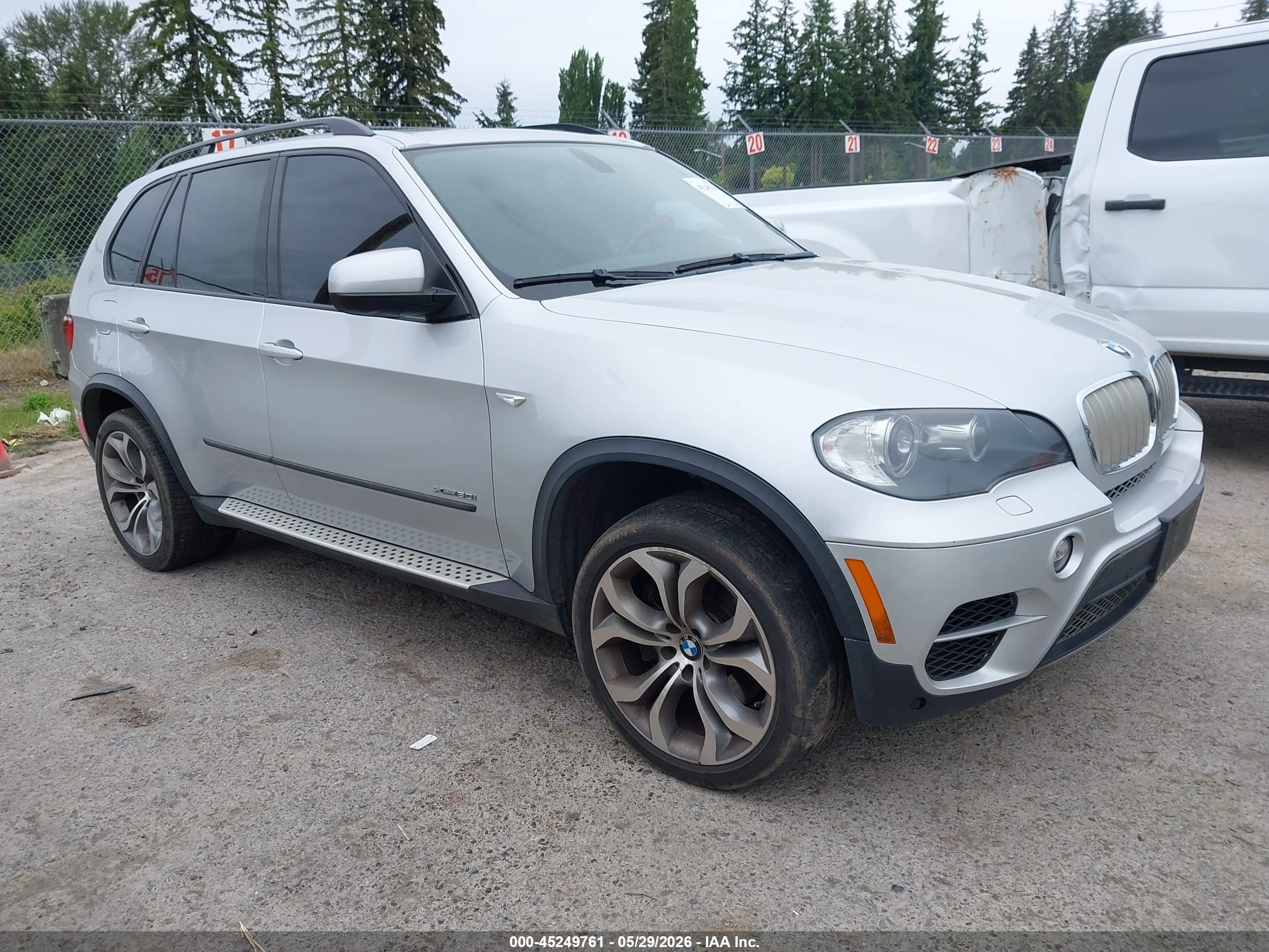 5UXZV8C56BL417539