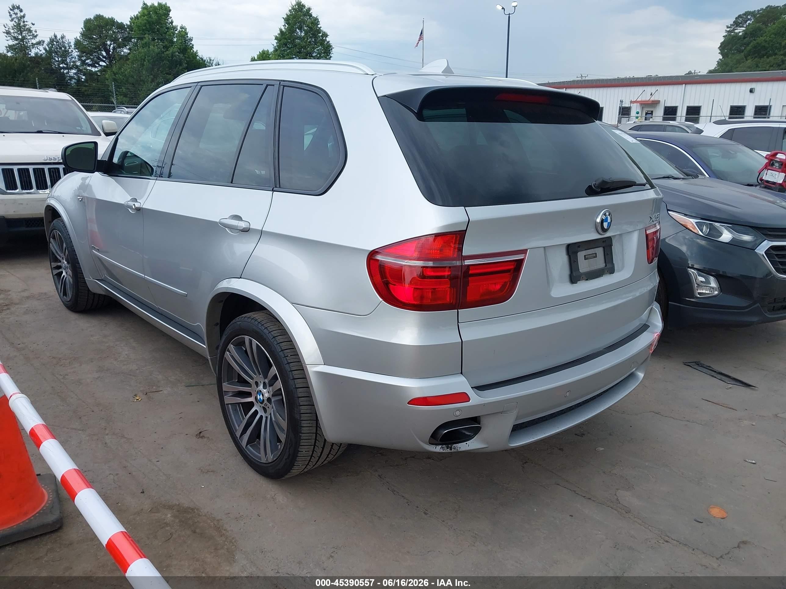 2013 Bmw X5 Xdrive50i Silver vin: 5UXZV8C56D0C14853