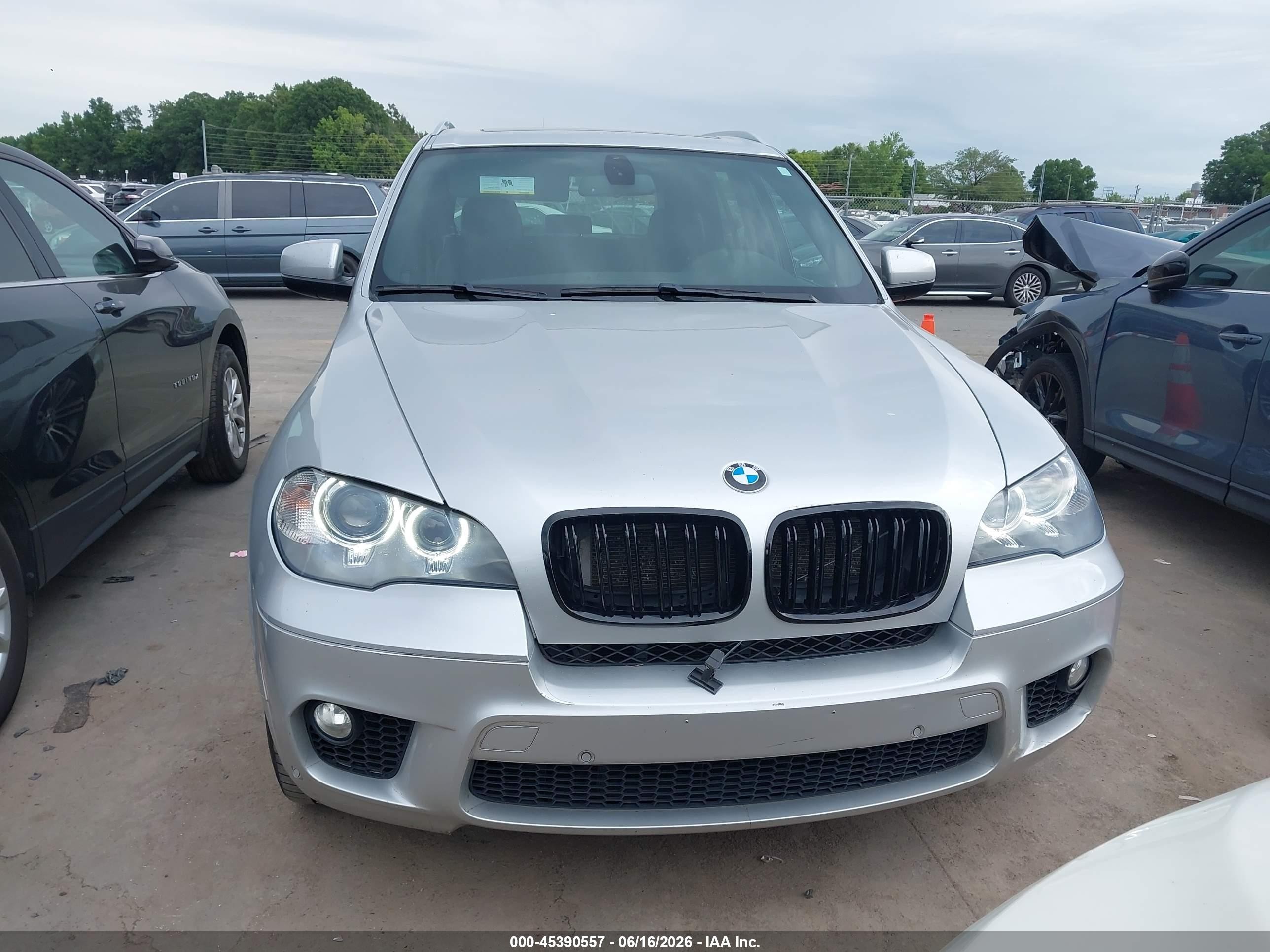 2013 Bmw X5 Xdrive50i Silver vin: 5UXZV8C56D0C14853