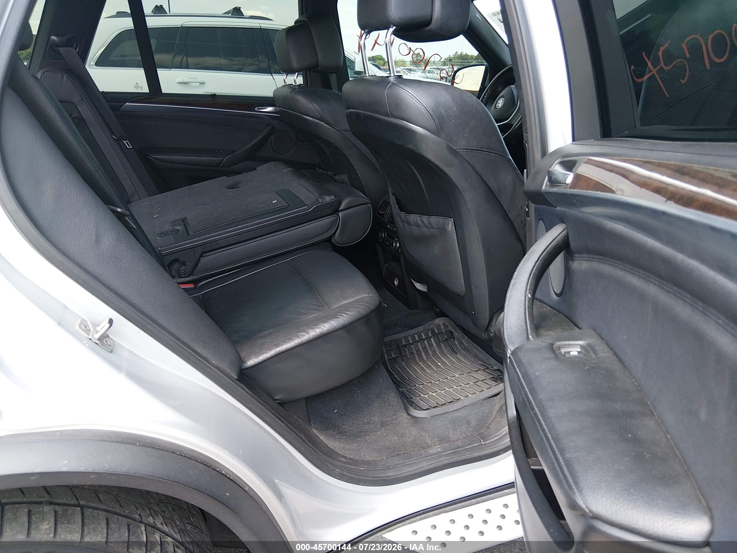 2011 Bmw X5 Xdrive50i Silver vin: 5UXZV8C57BL419350