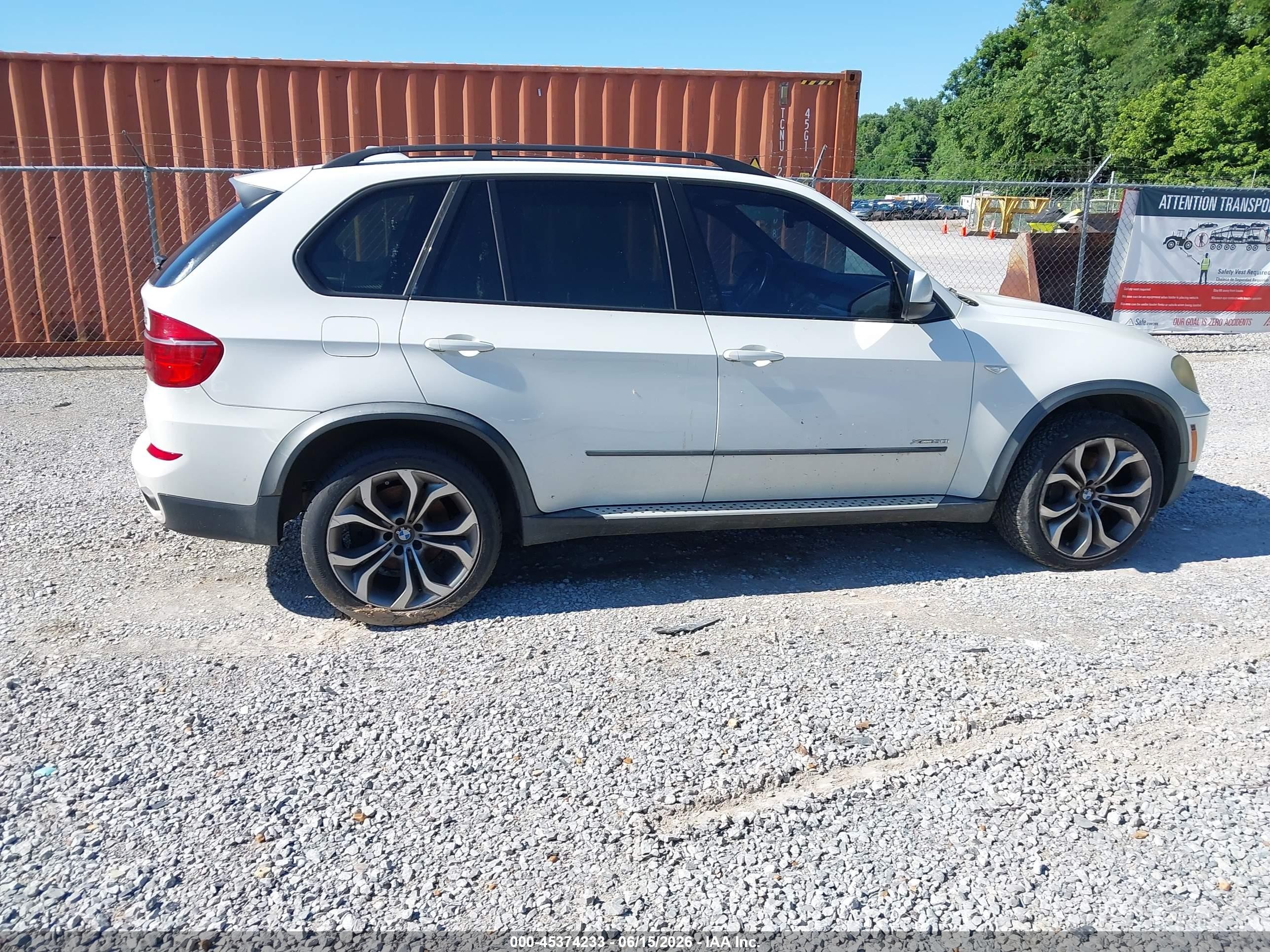 2011 Bmw X5 Xdrive50i White vin: 5UXZV8C57BL419770