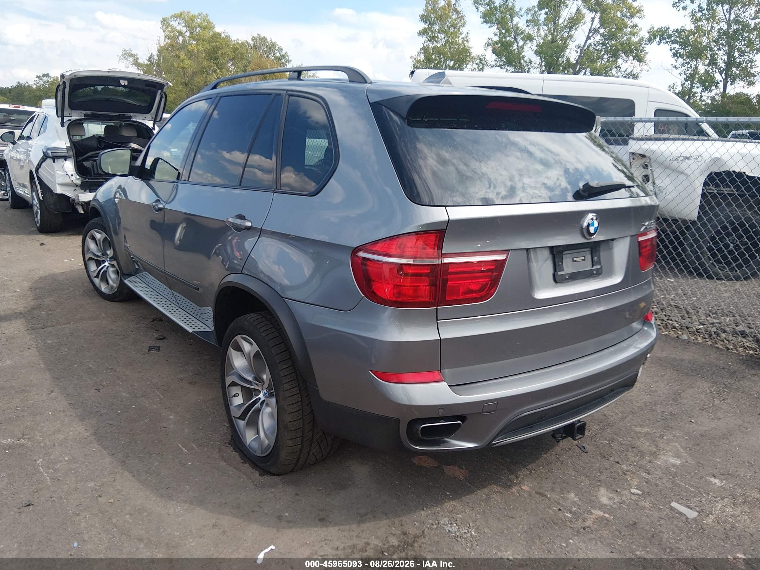 2012 Bmw X5 Xdrive50i Серый vin: 5UXZV8C58CL425420