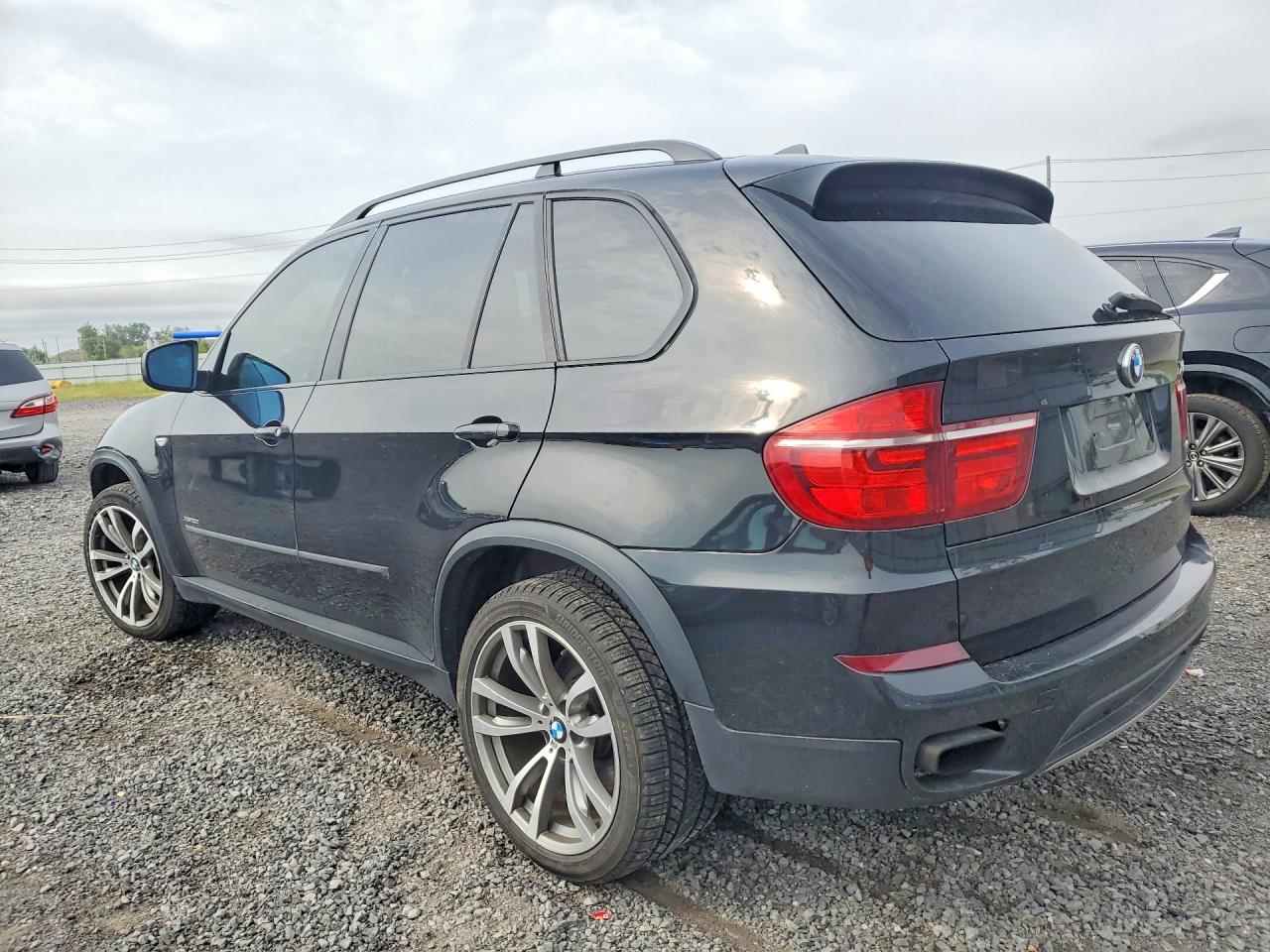 2013 Bmw X5 Xdrive50i Black vin: 5UXZV8C59D0C15320