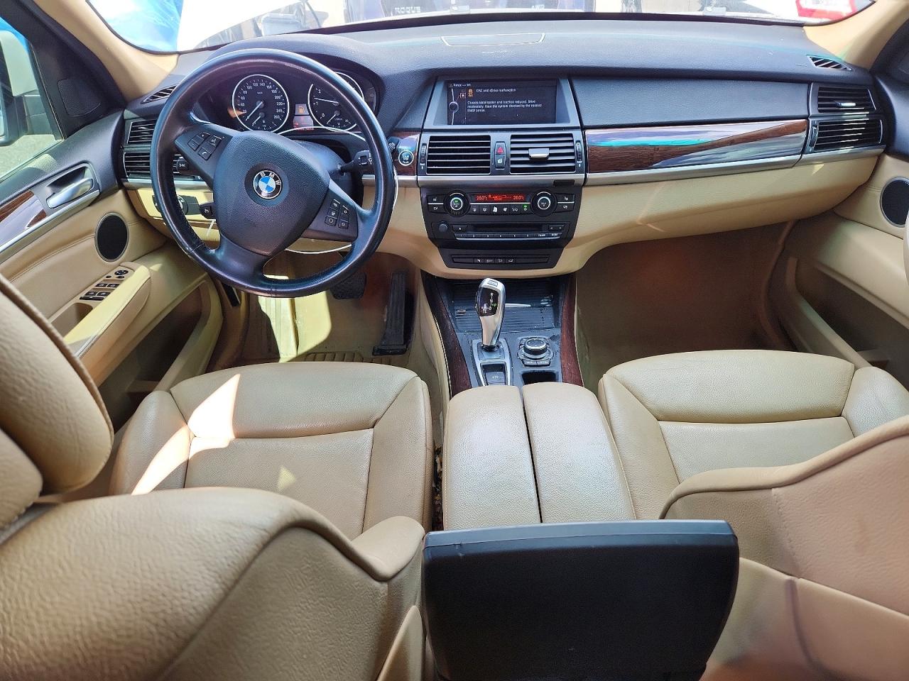 2011 Bmw X5 Xdrive50i White vin: 5UXZV8C5XBLL67809