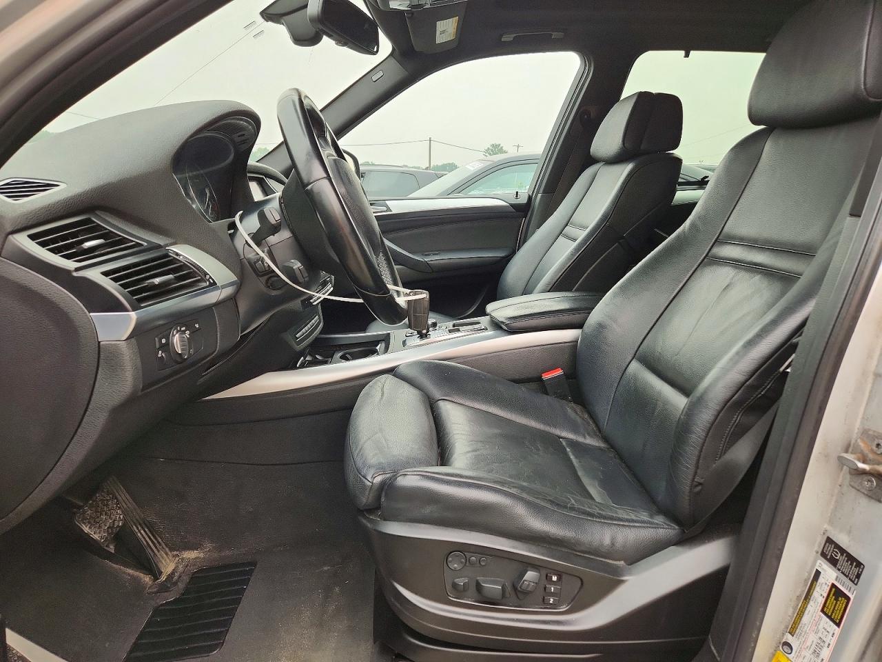 2012 Bmw X5 Xdrive50i Серебряный vin: 5UXZV8C5XCL422986