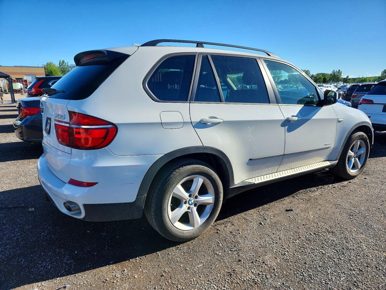 2012 Bmw X5 Xdrive35d White vin: 5UXZW0C50CL667830