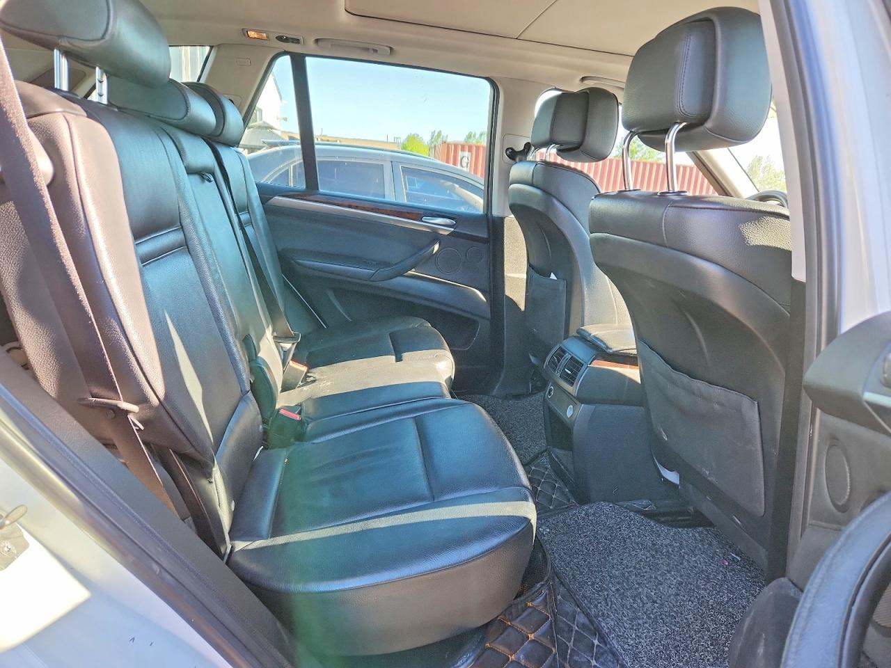 2012 Bmw X5 Xdrive35d White vin: 5UXZW0C50CL667830
