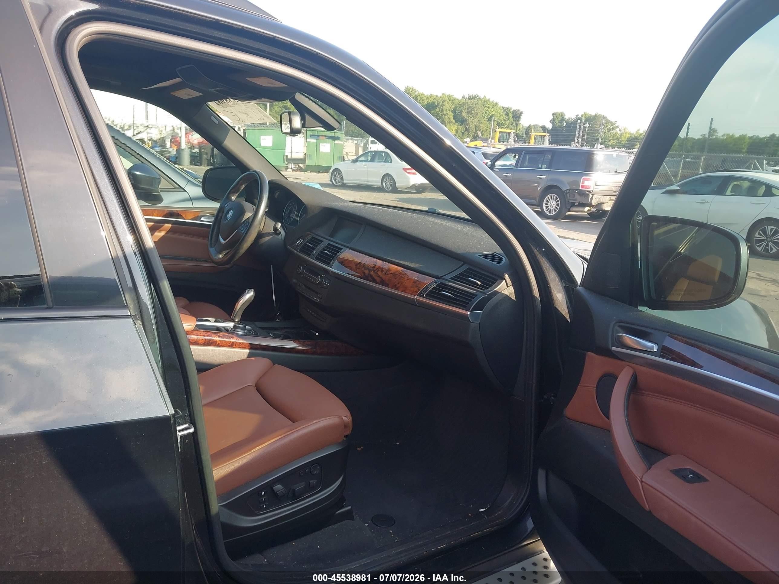 2013 Bmw X5 Xdrive35d Черный vin: 5UXZW0C50D0B90354