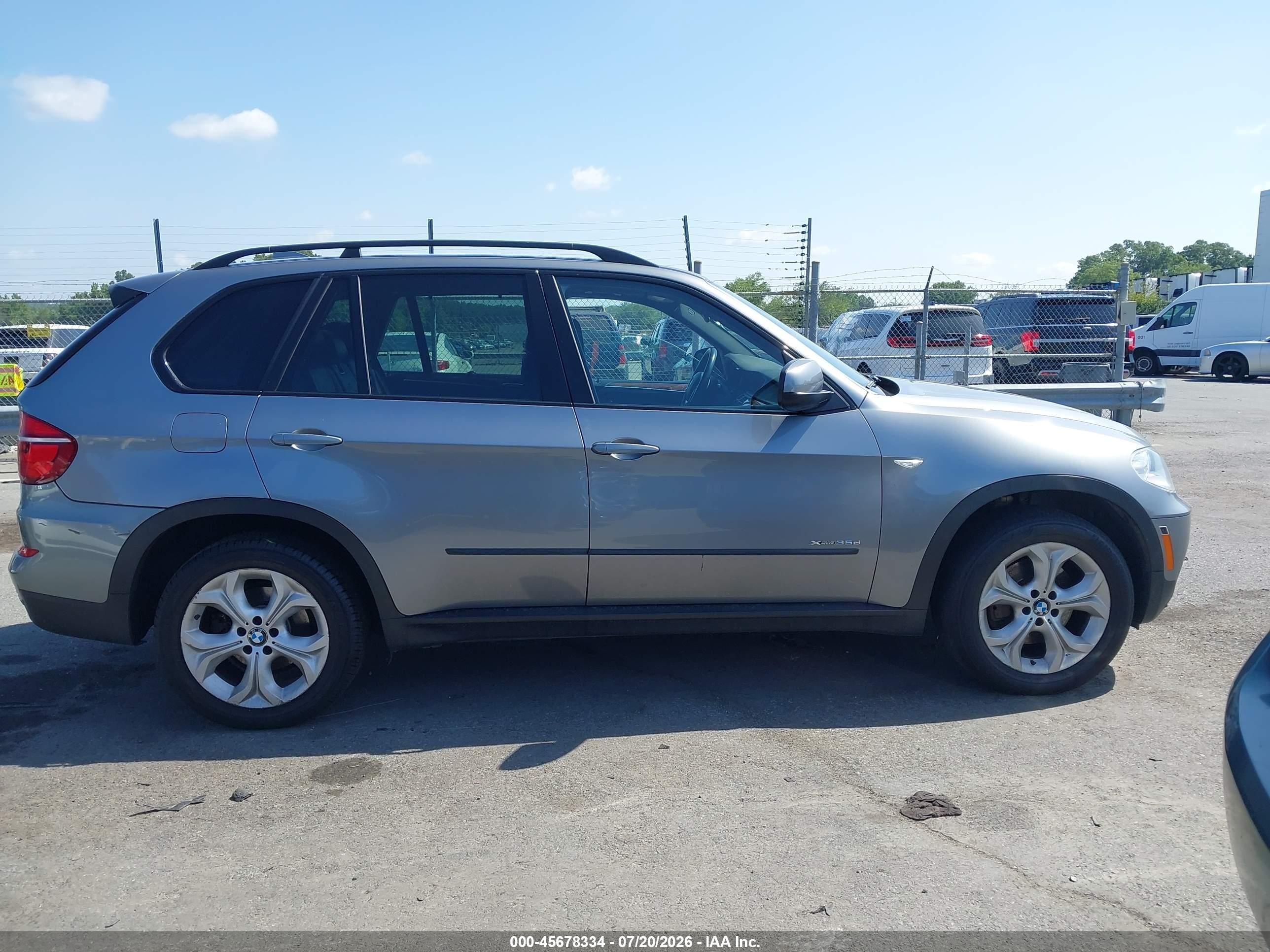 2013 Bmw X5 Xdrive35d Gray vin: 5UXZW0C50D0B93173