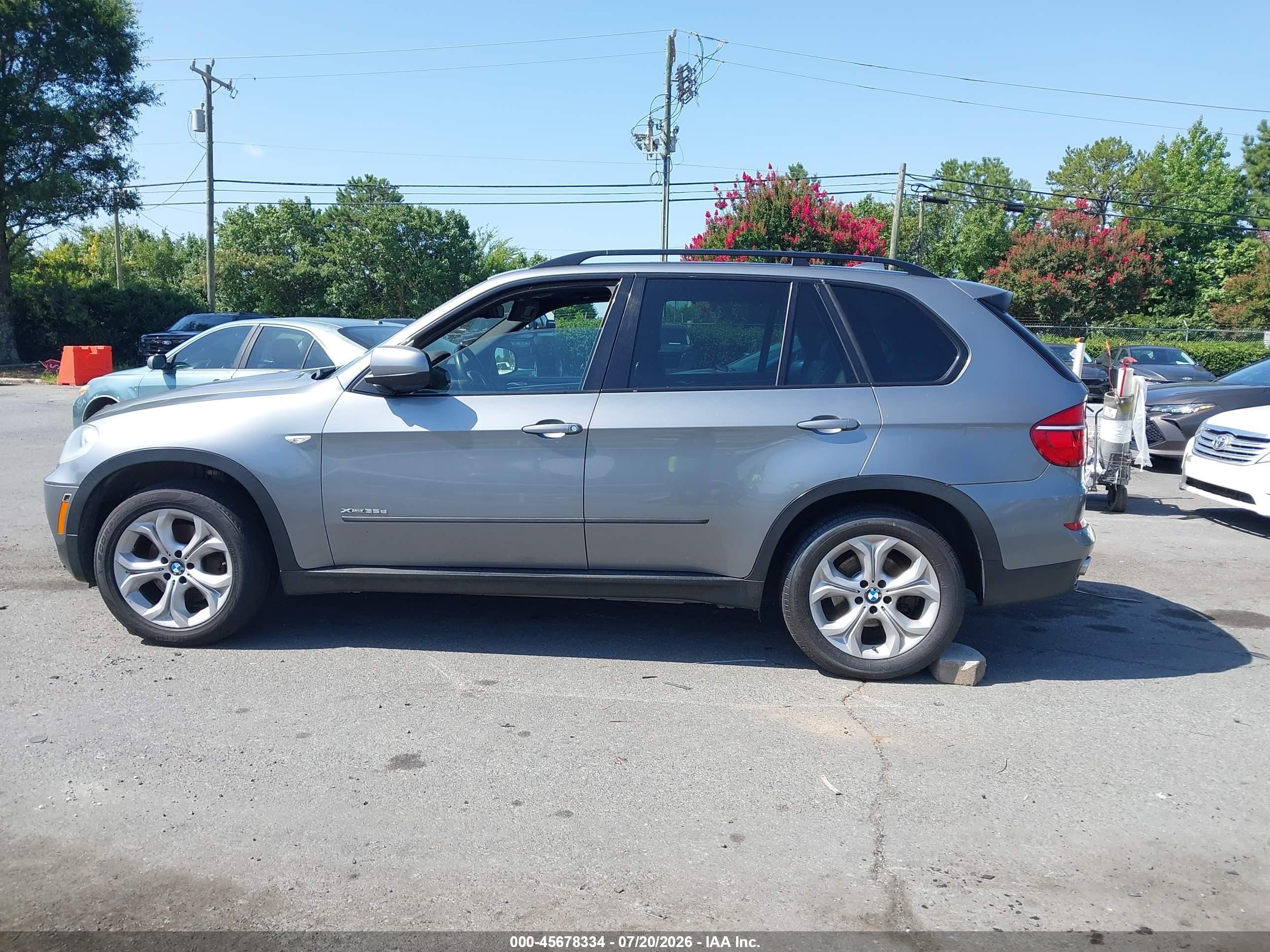 2013 Bmw X5 Xdrive35d Gray vin: 5UXZW0C50D0B93173