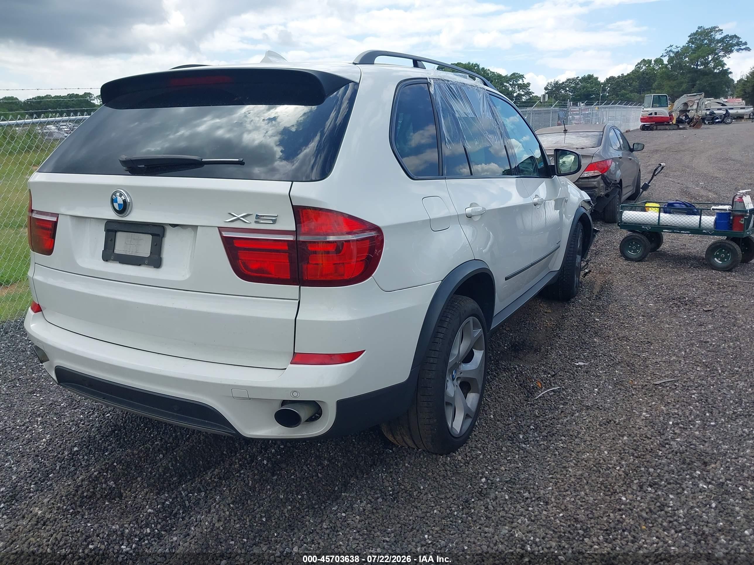 2012 Bmw X5 Xdrive35d White vin: 5UXZW0C51C0B88899