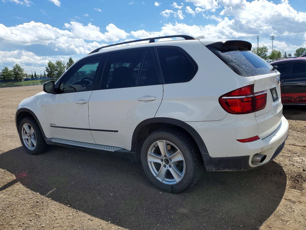 2012 Bmw X5 Xdrive35d White vin: 5UXZW0C51CL667917