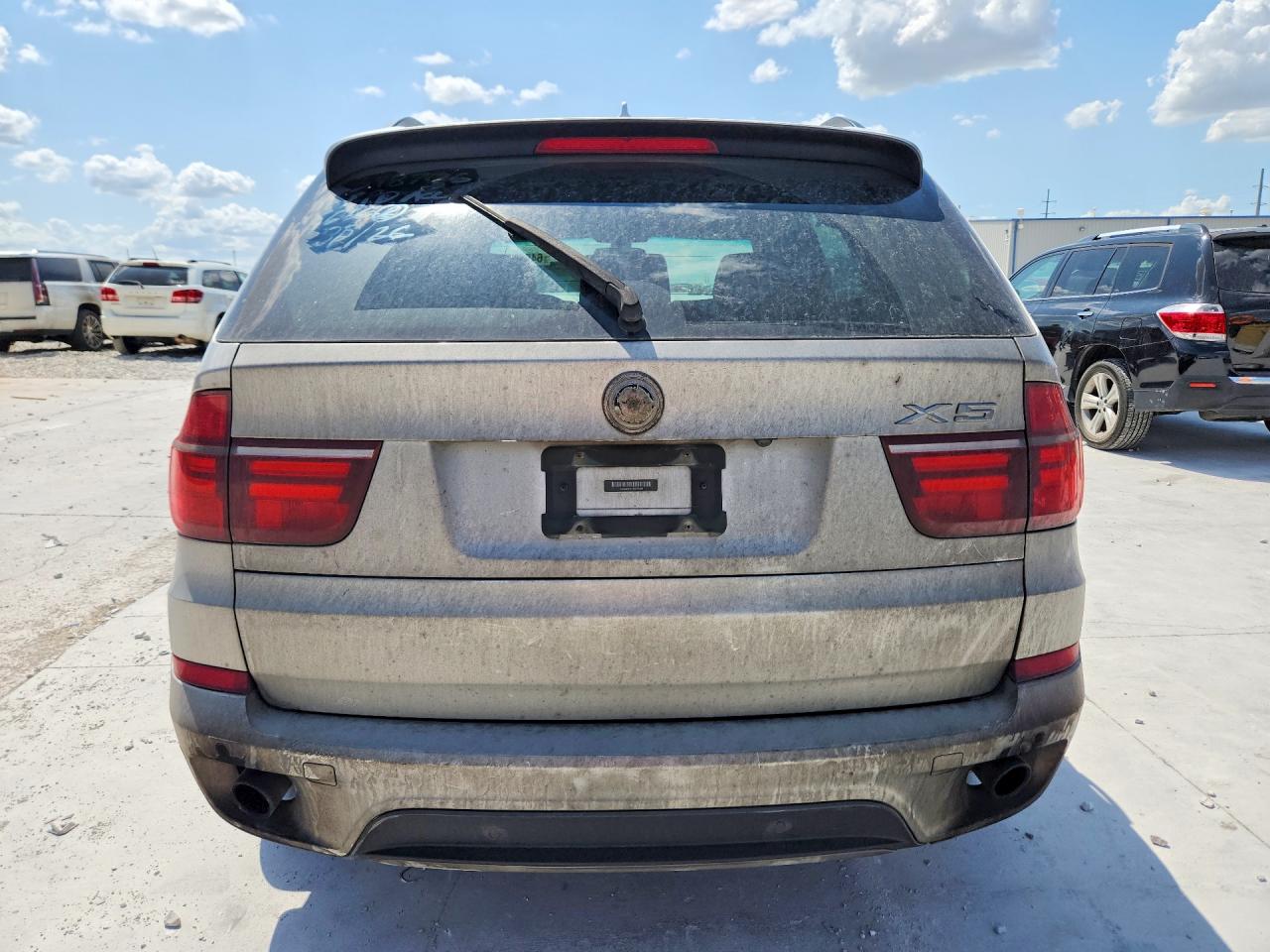 2012 Bmw X5 Xdrive35d Silver vin: 5UXZW0C51CL671496