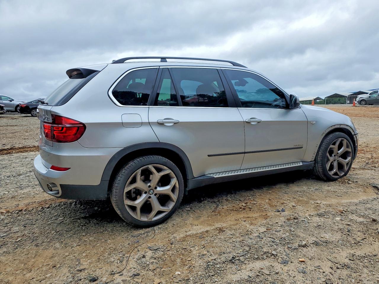2013 Bmw X5 Xdrive35d Silver vin: 5UXZW0C51D0B93523