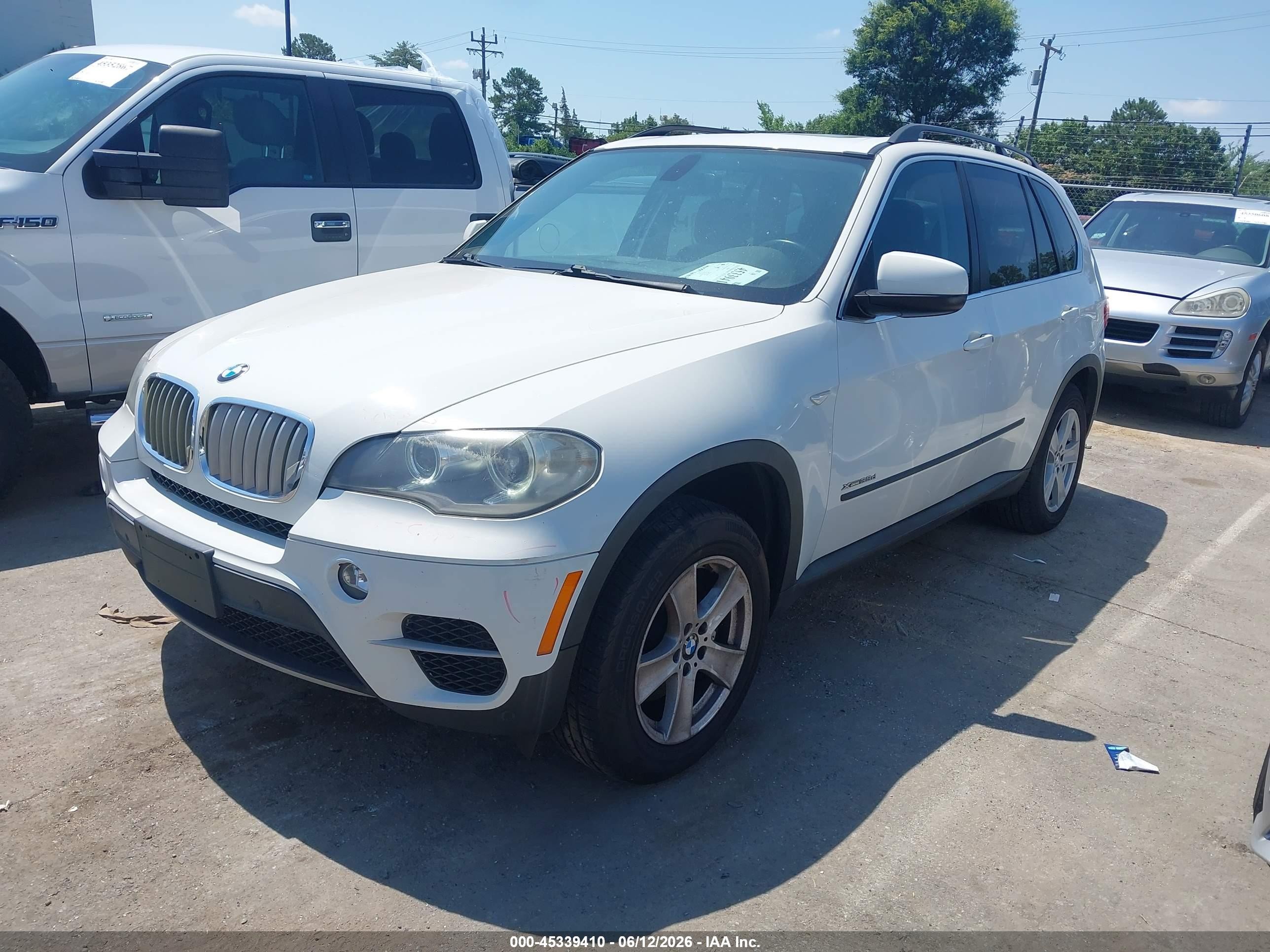 2013 Bmw X5 Xdrive35d White vin: 5UXZW0C52D0B93157