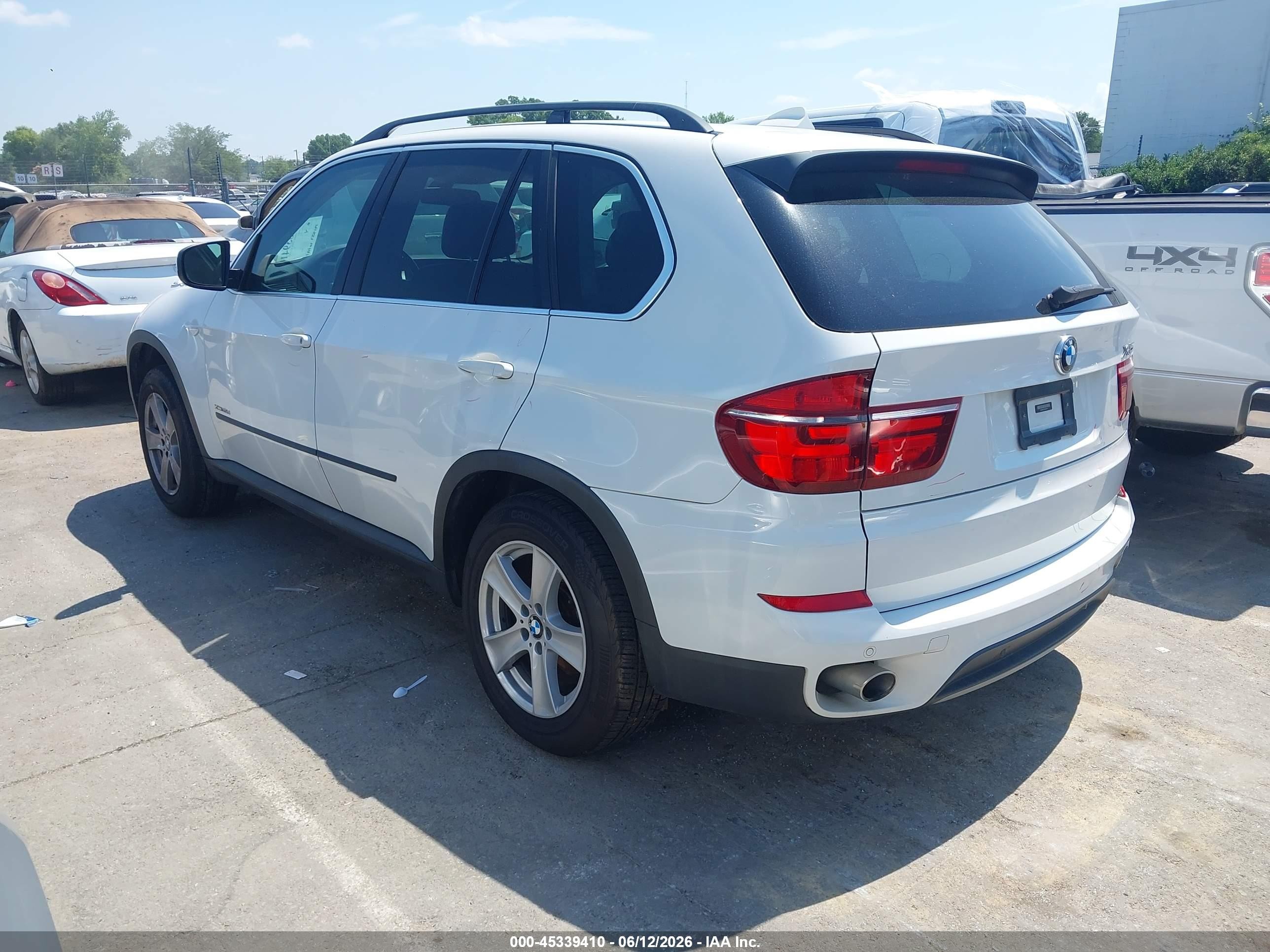 2013 Bmw X5 Xdrive35d White vin: 5UXZW0C52D0B93157