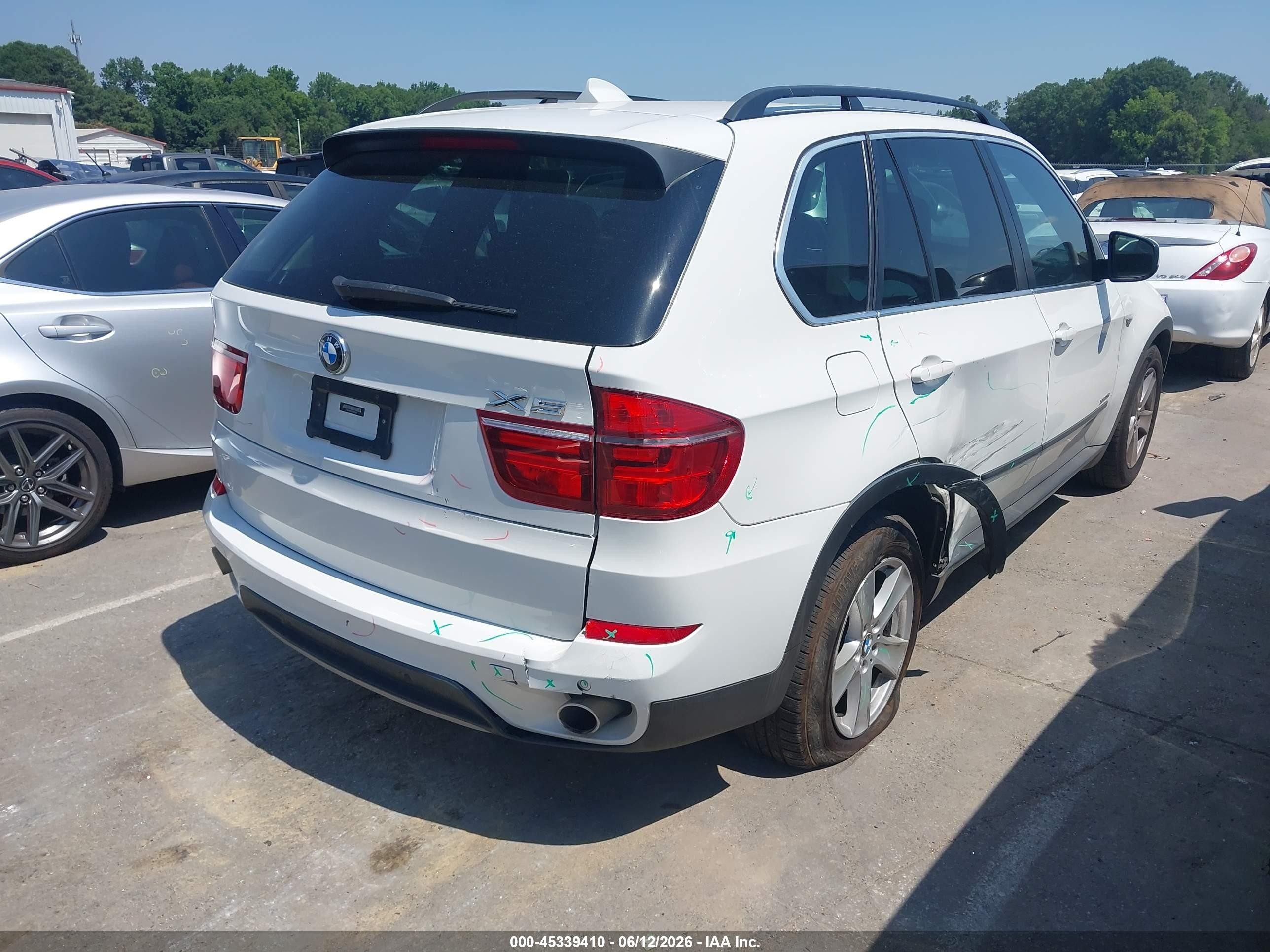 2013 Bmw X5 Xdrive35d White vin: 5UXZW0C52D0B93157