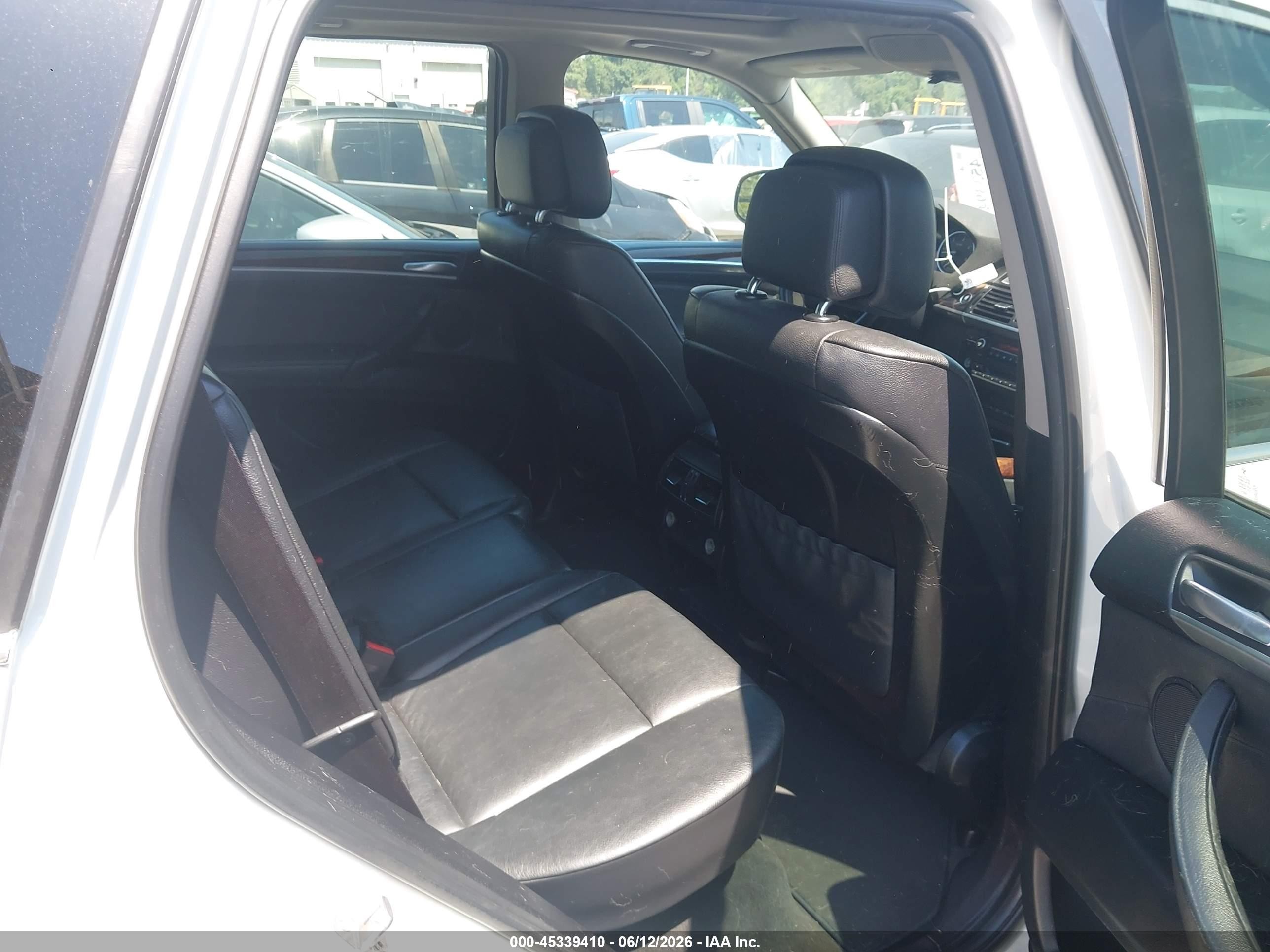 2013 Bmw X5 Xdrive35d White vin: 5UXZW0C52D0B93157