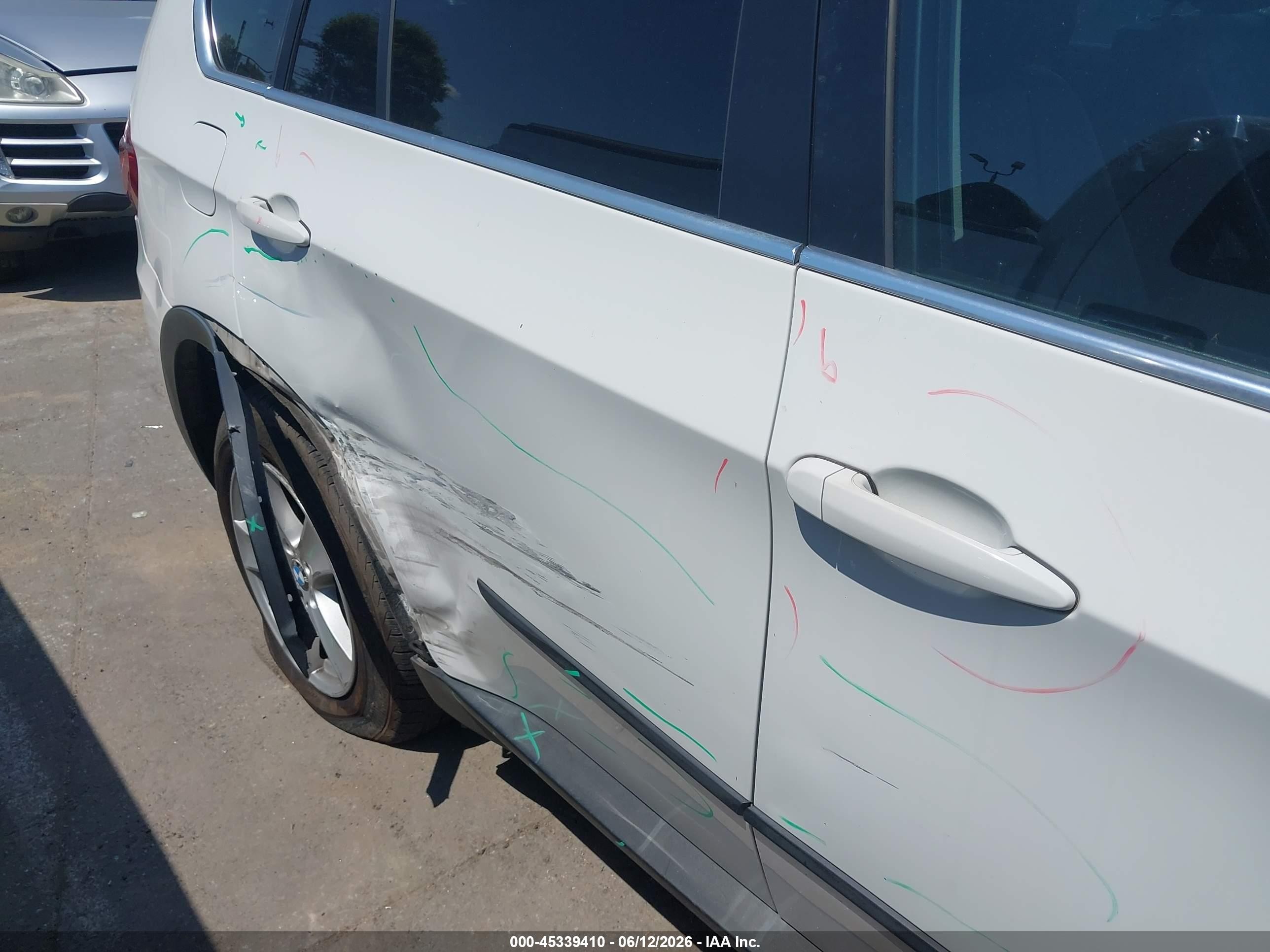 2013 Bmw X5 Xdrive35d White vin: 5UXZW0C52D0B93157