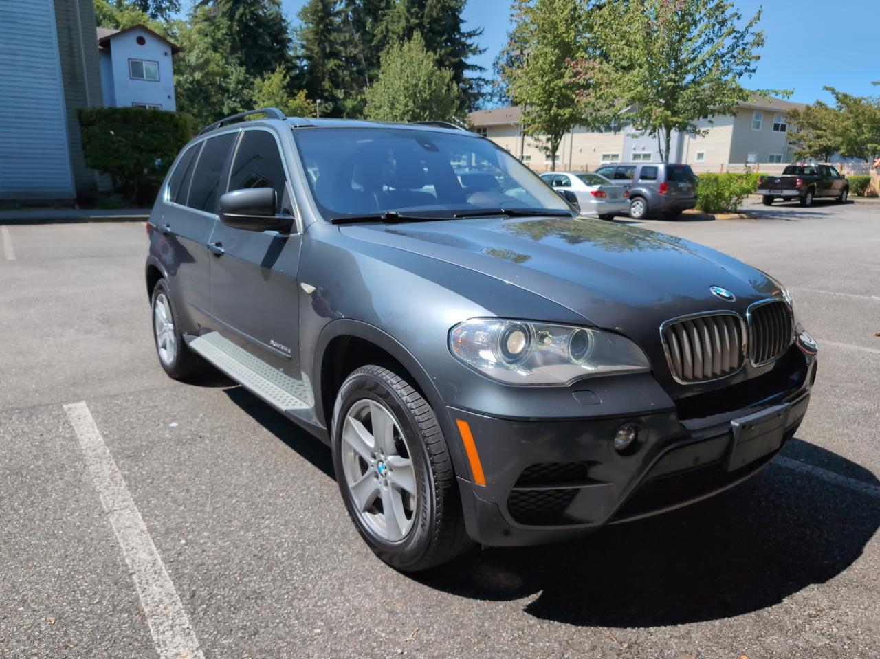 5UXZW0C52D0B95166 — 2013 BMW X5 History & VIN | AutoHelperBot