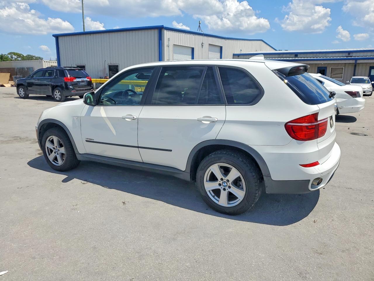 2011 Bmw X5 Xdrive35d Белый vin: 5UXZW0C53BL659770