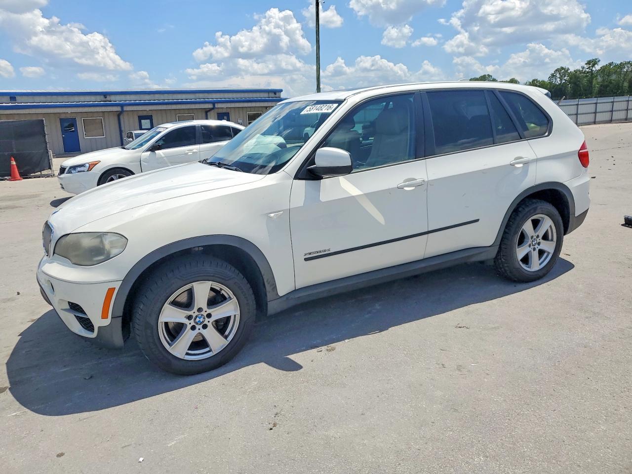 2011 Bmw X5 Xdrive35d Белый vin: 5UXZW0C53BL659770