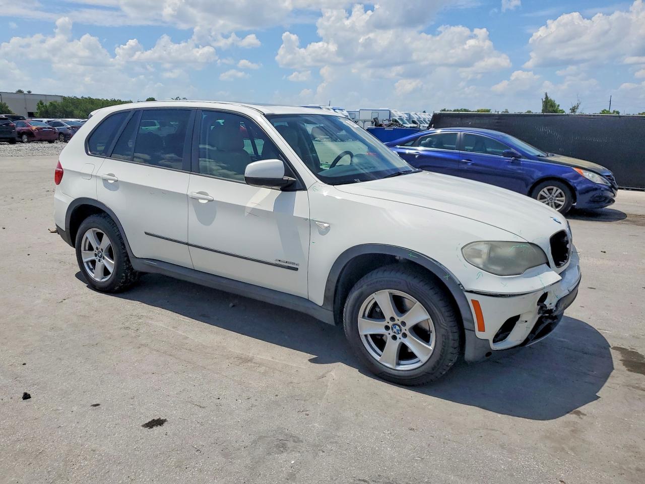 2011 Bmw X5 Xdrive35d Белый vin: 5UXZW0C53BL659770