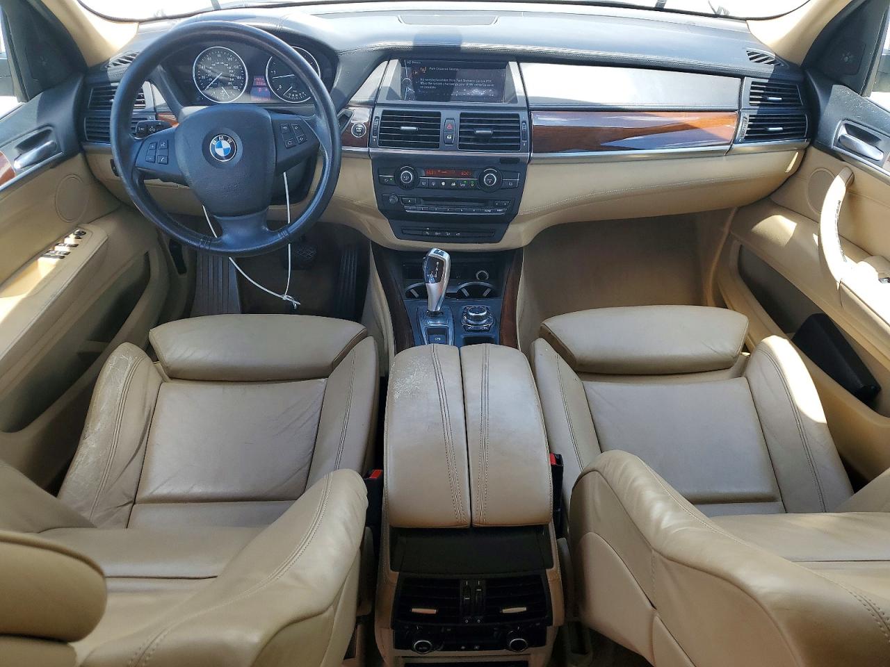 2011 Bmw X5 Xdrive35d Белый vin: 5UXZW0C53BL659770