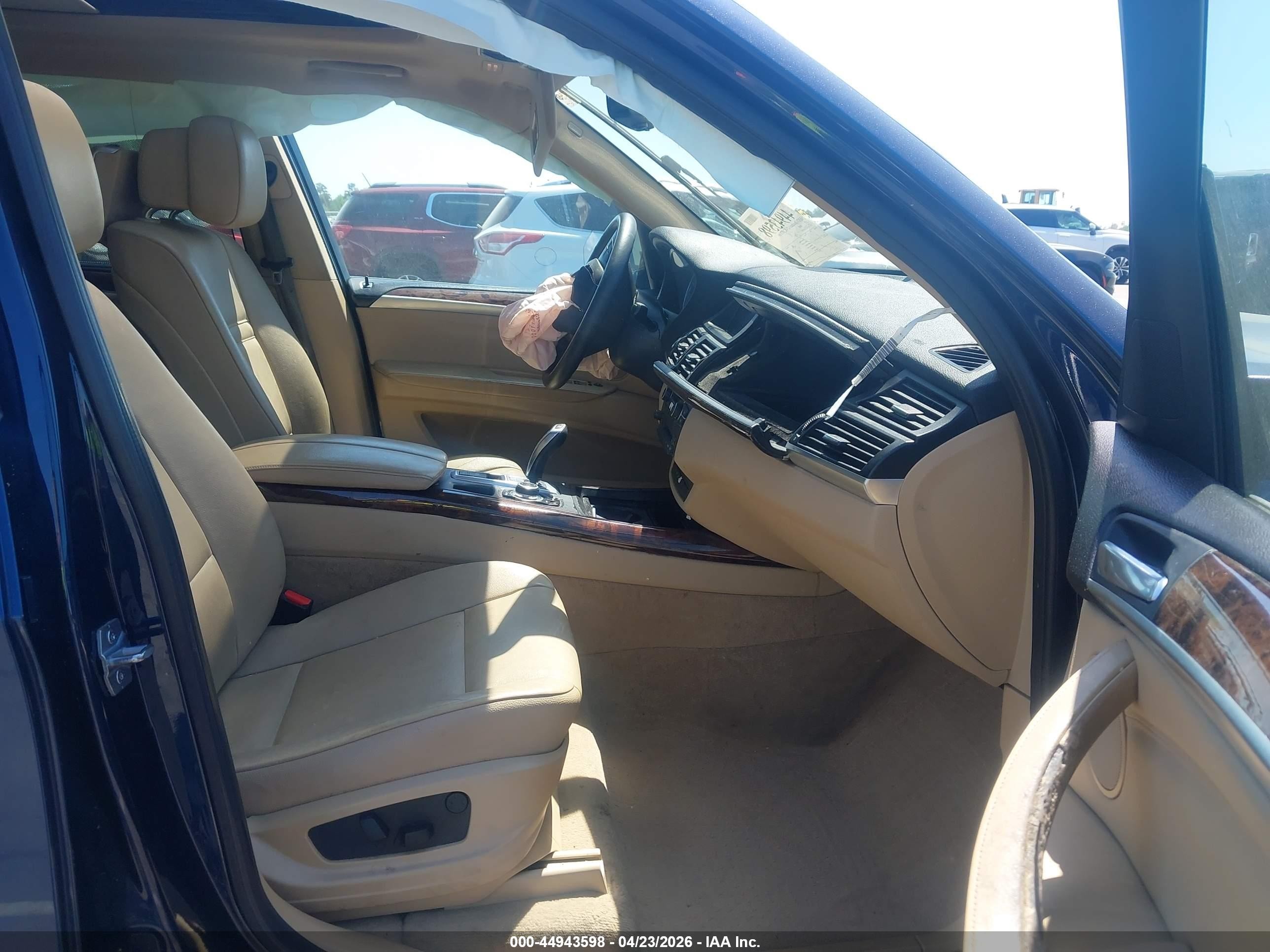 2013 Bmw X5 Xdrive35d Blue vin: 5UXZW0C53D0B92261