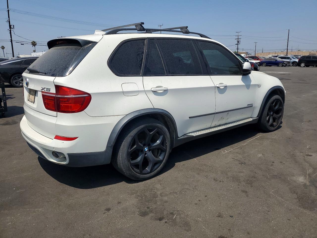 2012 Bmw X5 Xdrive35d White vin: 5UXZW0C54CL665305