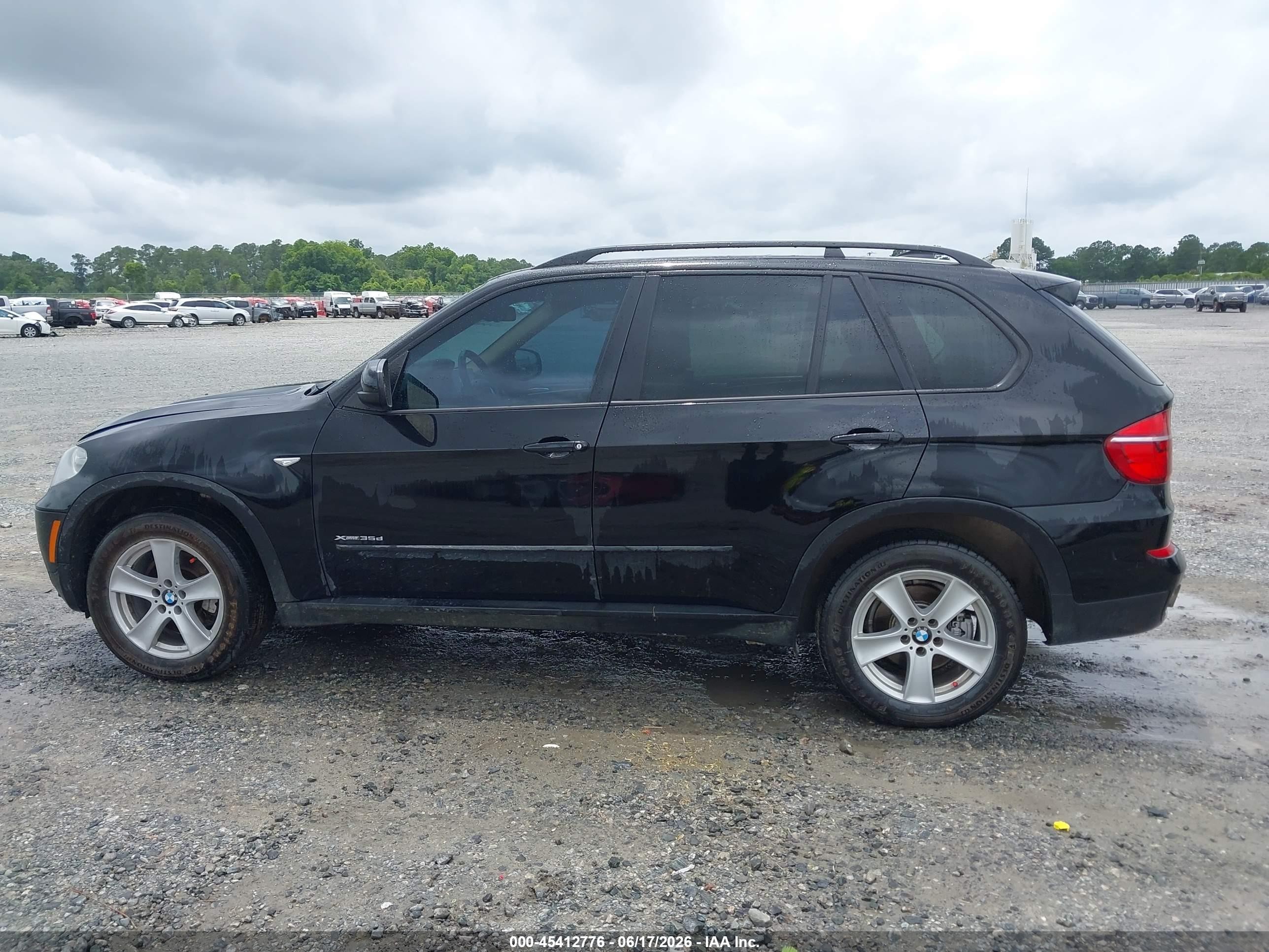 2012 Bmw X5 Xdrive35d Черный vin: 5UXZW0C54CL669774