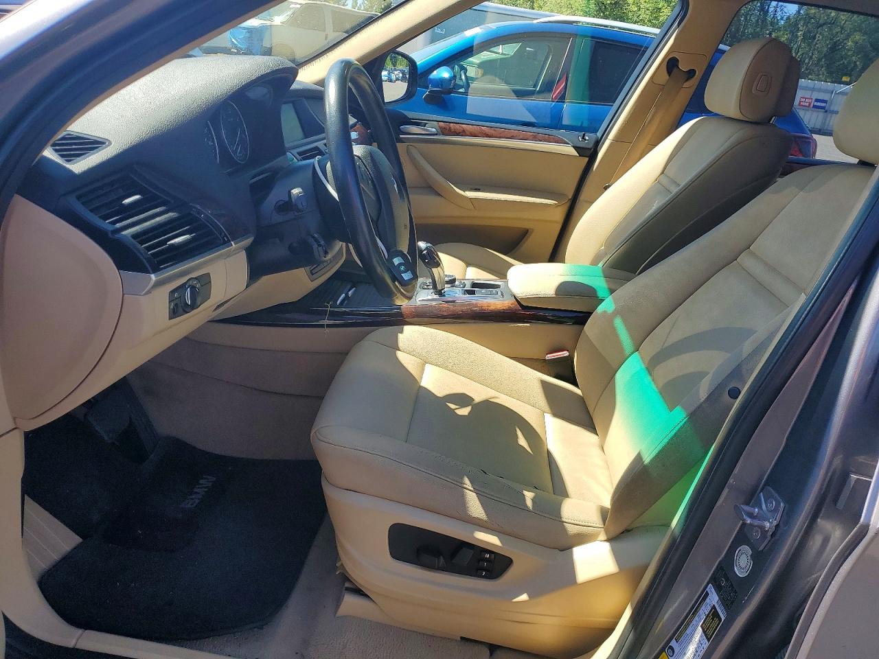2011 Bmw X5 Gray vin: 5UXZW0C55BL368543