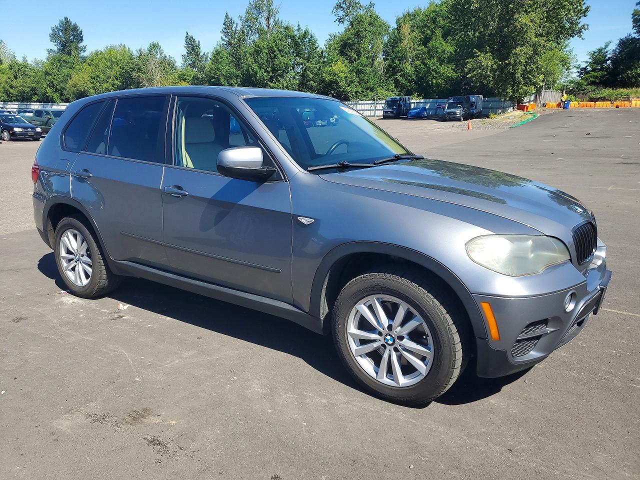 2011 Bmw X5 Gray vin: 5UXZW0C55BL368543