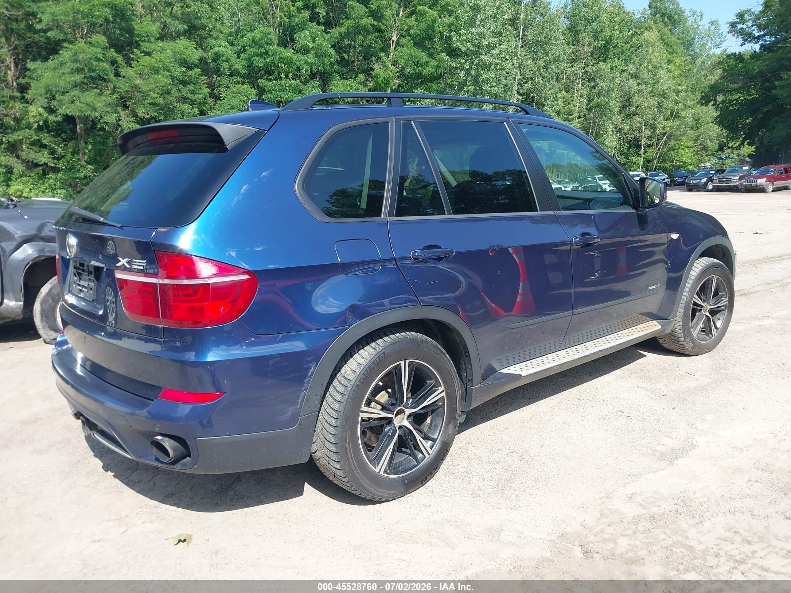 2011 Bmw X5 Xdrive35d Blue vin: 5UXZW0C55BL656434