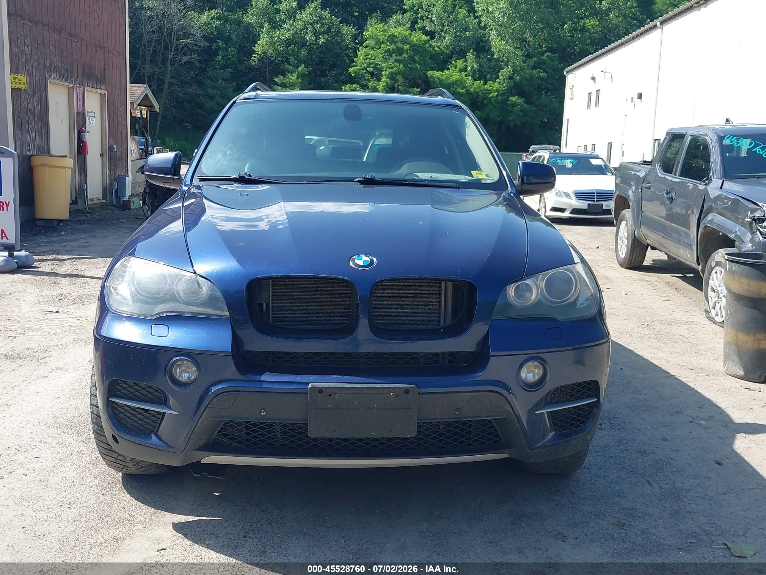 2011 Bmw X5 Xdrive35d Blue vin: 5UXZW0C55BL656434