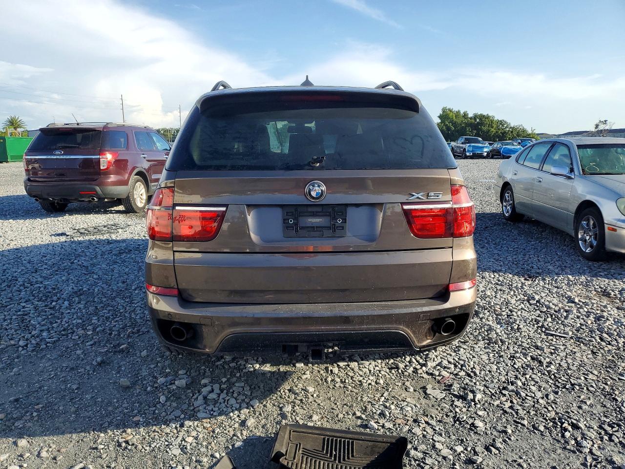 2012 Bmw X5 Xdrive35d Коричневый vin: 5UXZW0C55CL669587