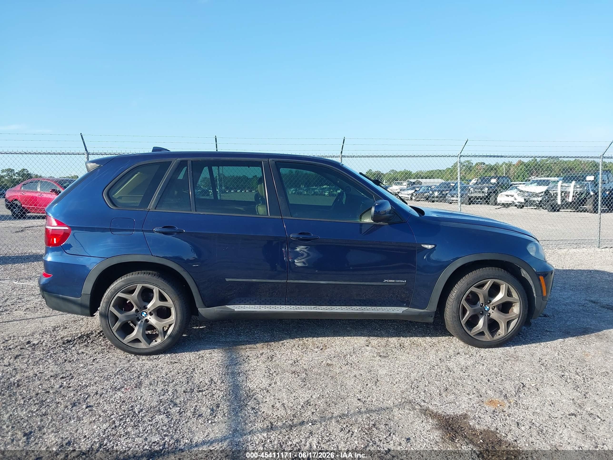 2011 Bmw X5 Xdrive35d Dark Blue vin: 5UXZW0C56BL370253
