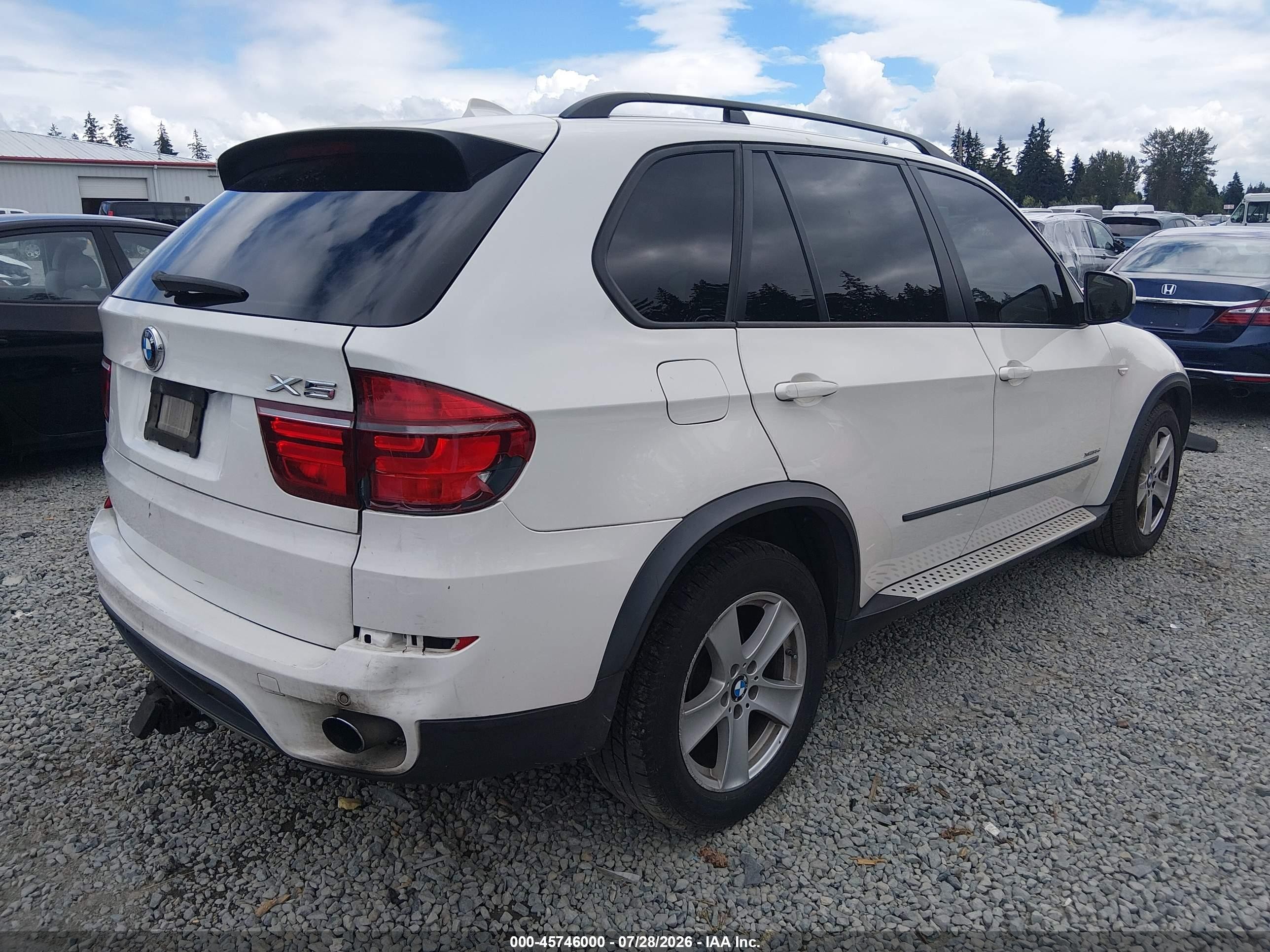 2011 Bmw X5 Xdrive35d White vin: 5UXZW0C57BL370293