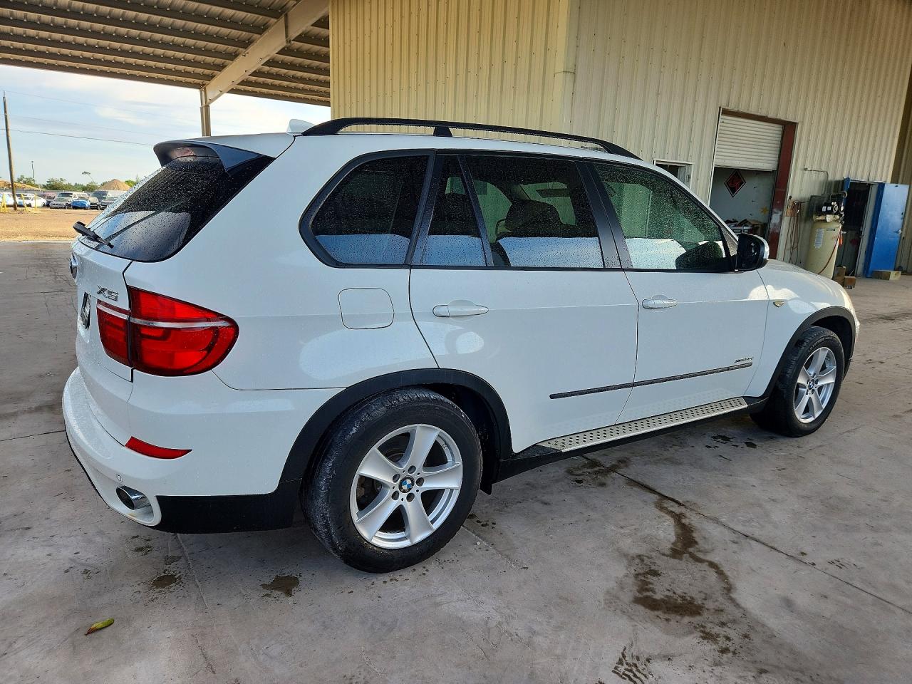 2011 Bmw X5 Xdrive35d White vin: 5UXZW0C57BL662249