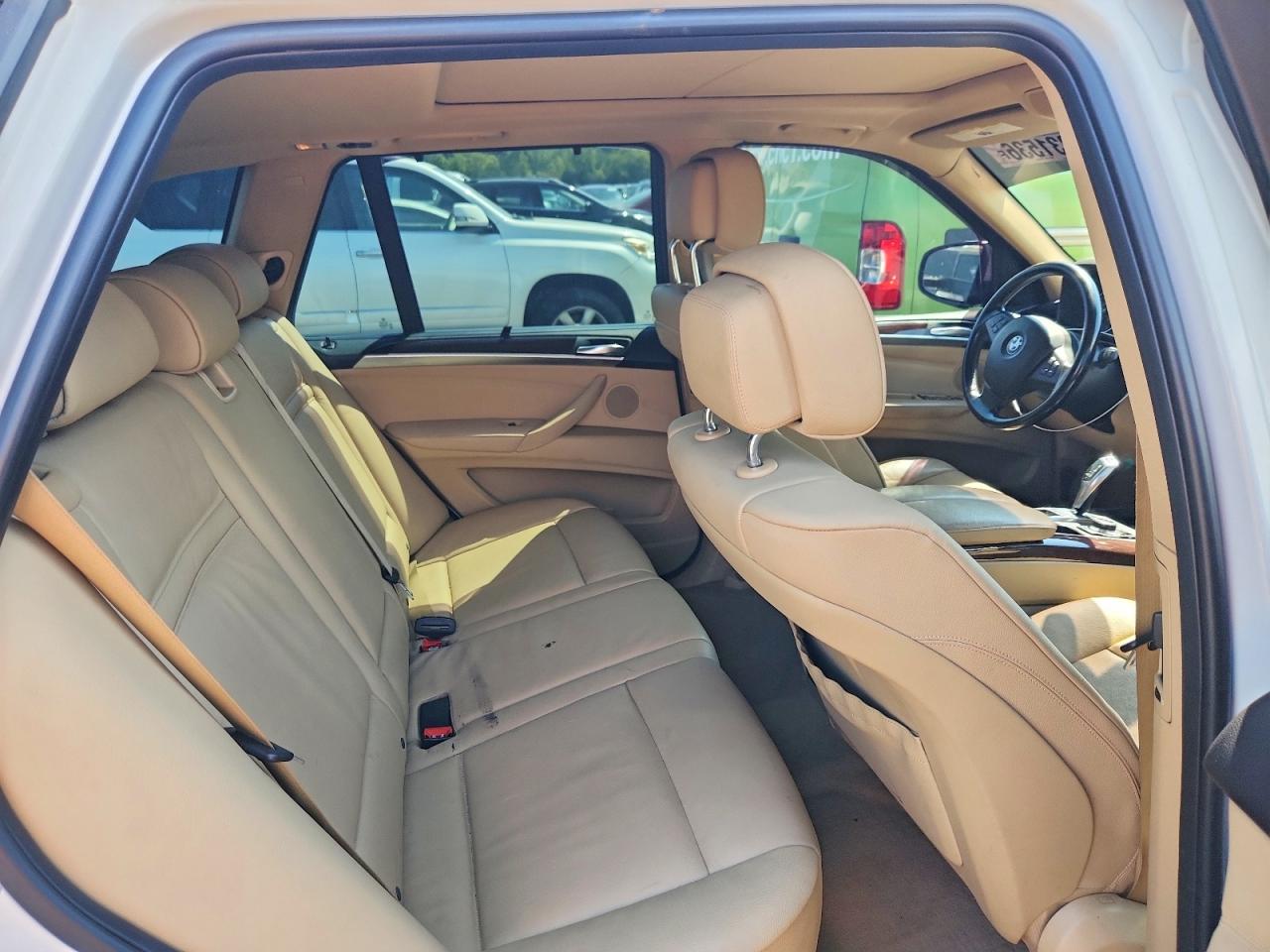 2012 Bmw X5 Xdrive35d Белый vin: 5UXZW0C57CL663709