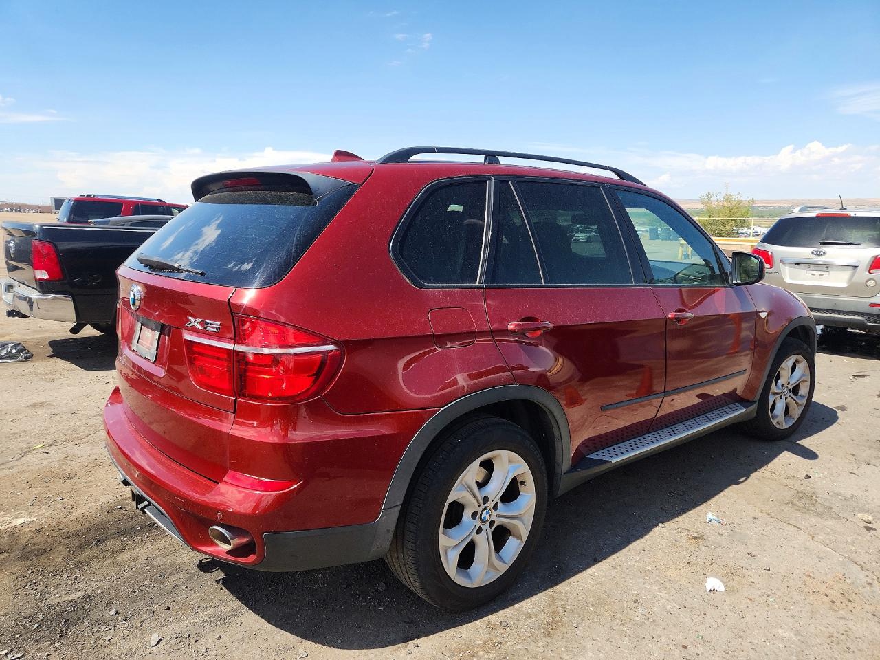 2013 Bmw X5 Xdrive35d Red vin: 5UXZW0C57D0B90318