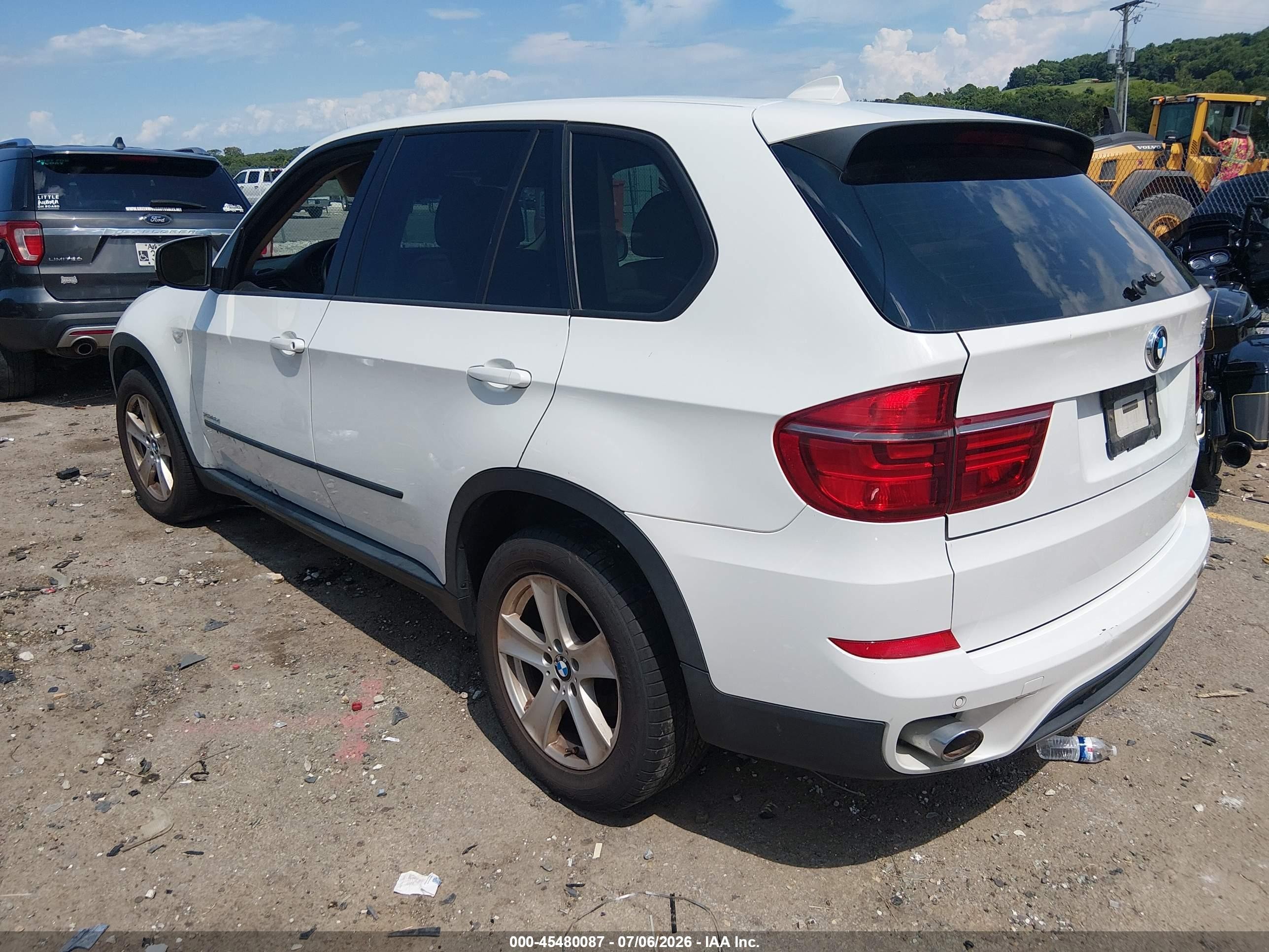 2011 Bmw X5 Xdrive35d White vin: 5UXZW0C58BL368519