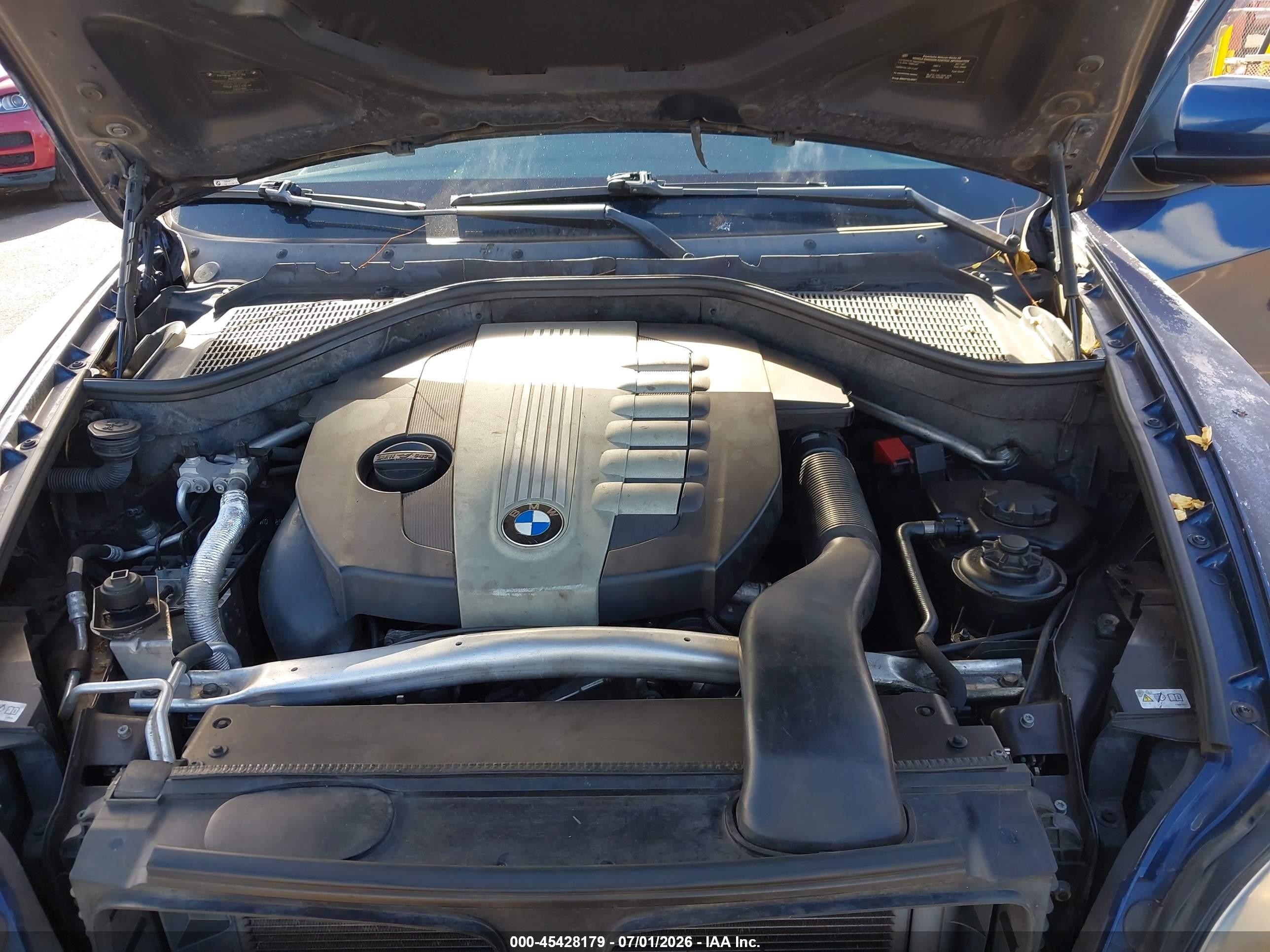 2011 Bmw X5 Xdrive35d Синий vin: 5UXZW0C58BL370254