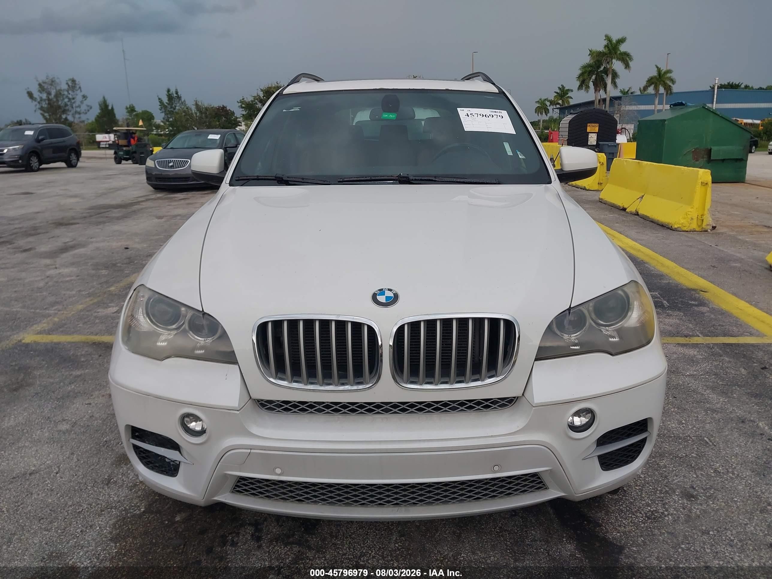 2012 Bmw X5 Xdrive35d White vin: 5UXZW0C58C0B89127
