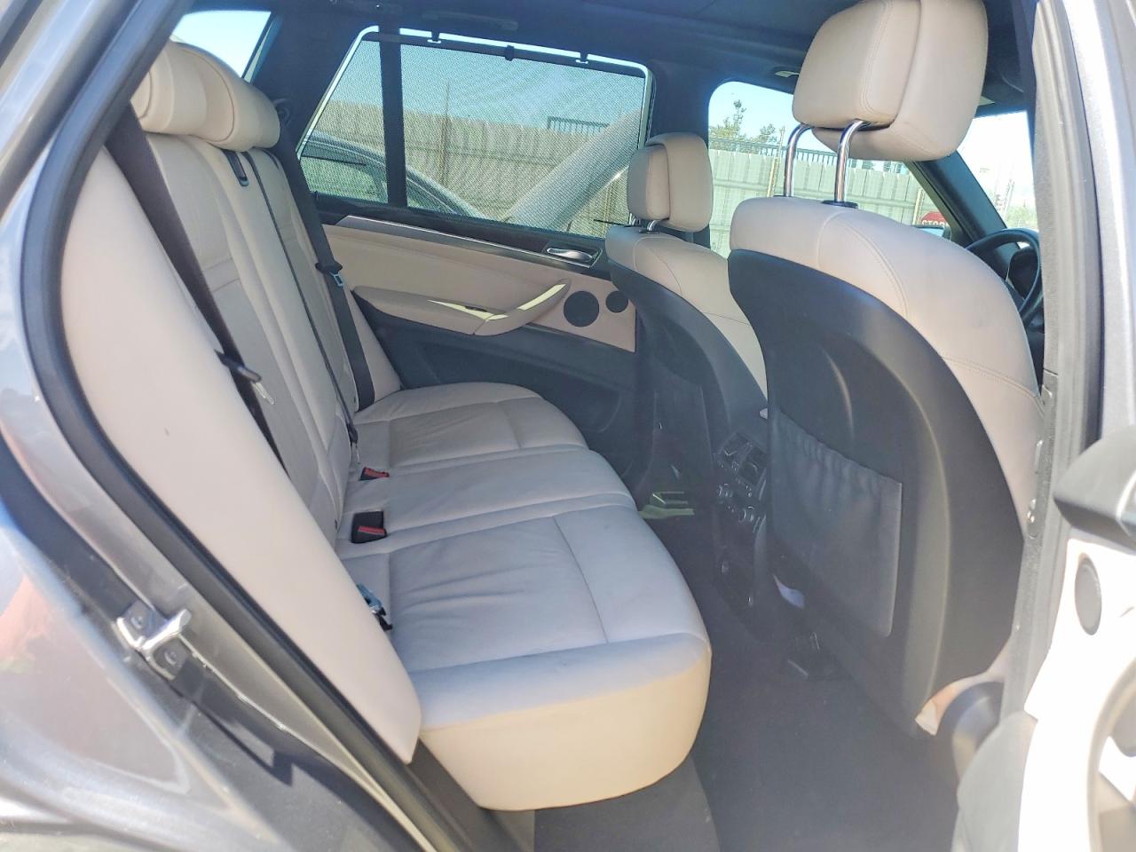 2012 Bmw X5 Gray vin: 5UXZW0C58C0B90181