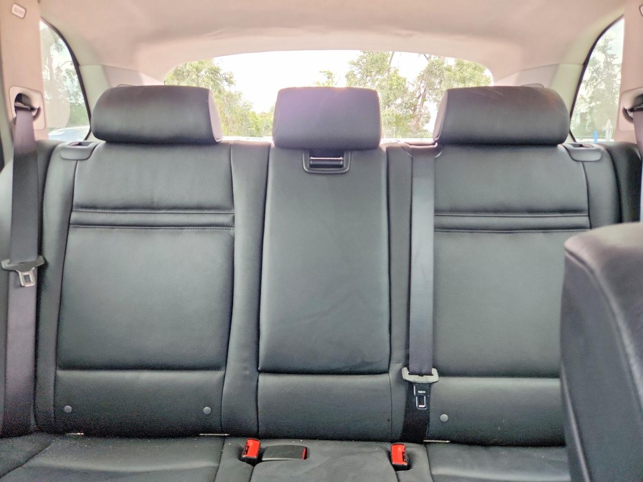 2012 Bmw X5 Xdrive35d Silver vin: 5UXZW0C58CL674055