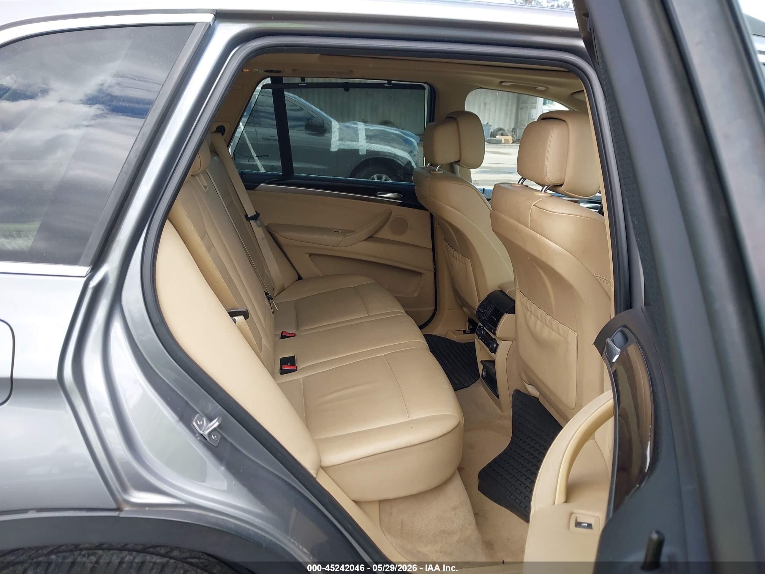 2013 Bmw X5 Xdrive35d Gray vin: 5UXZW0C58D0B94362