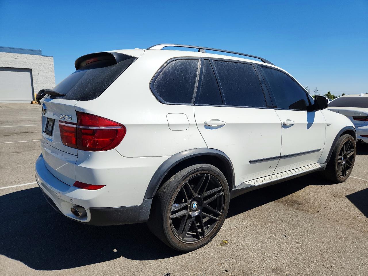 2011 Bmw X5 Xdrive35d White vin: 5UXZW0C59BL371039