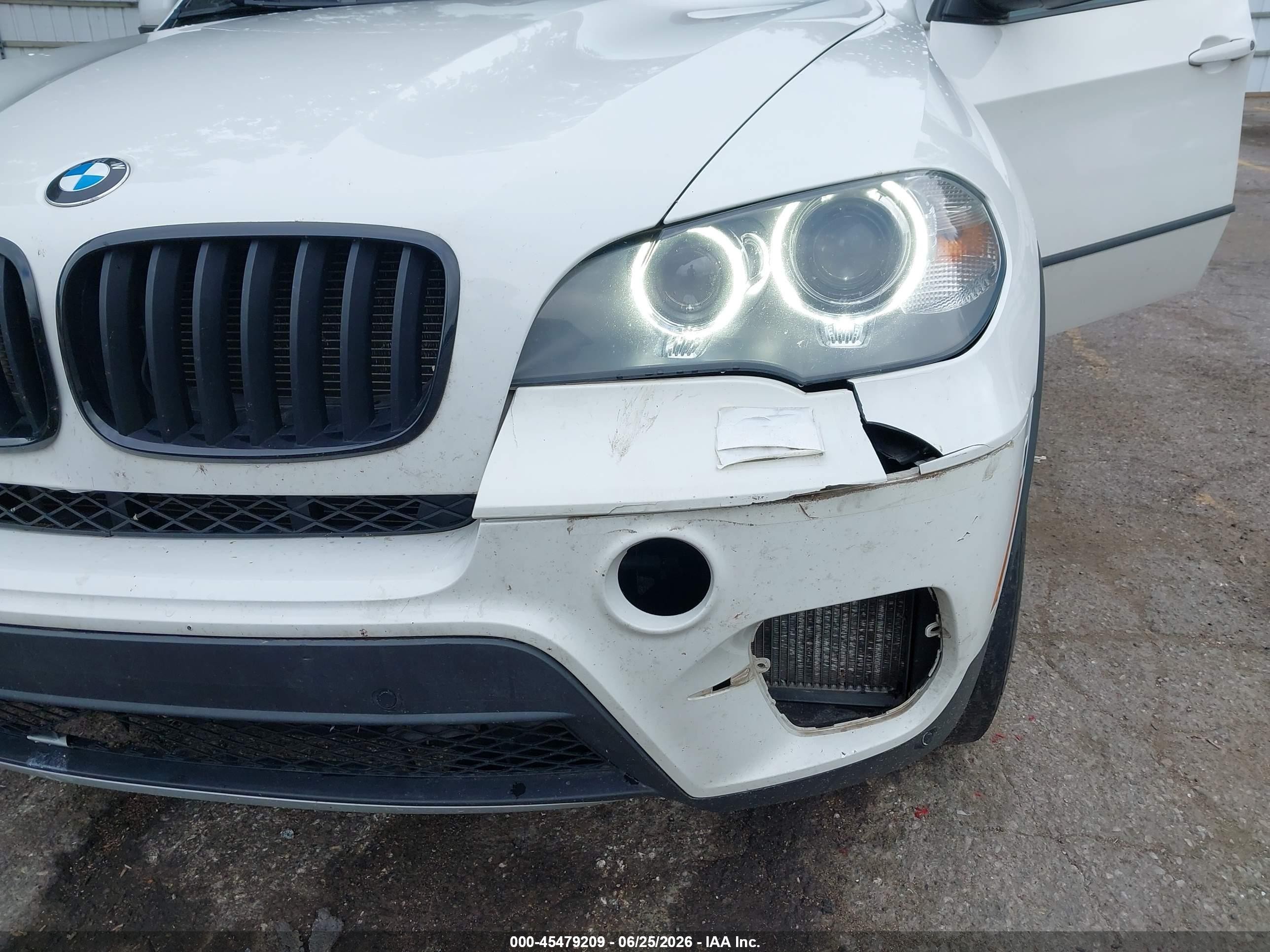 2012 Bmw X5 Xdrive35d White vin: 5UXZW0C59CL666546